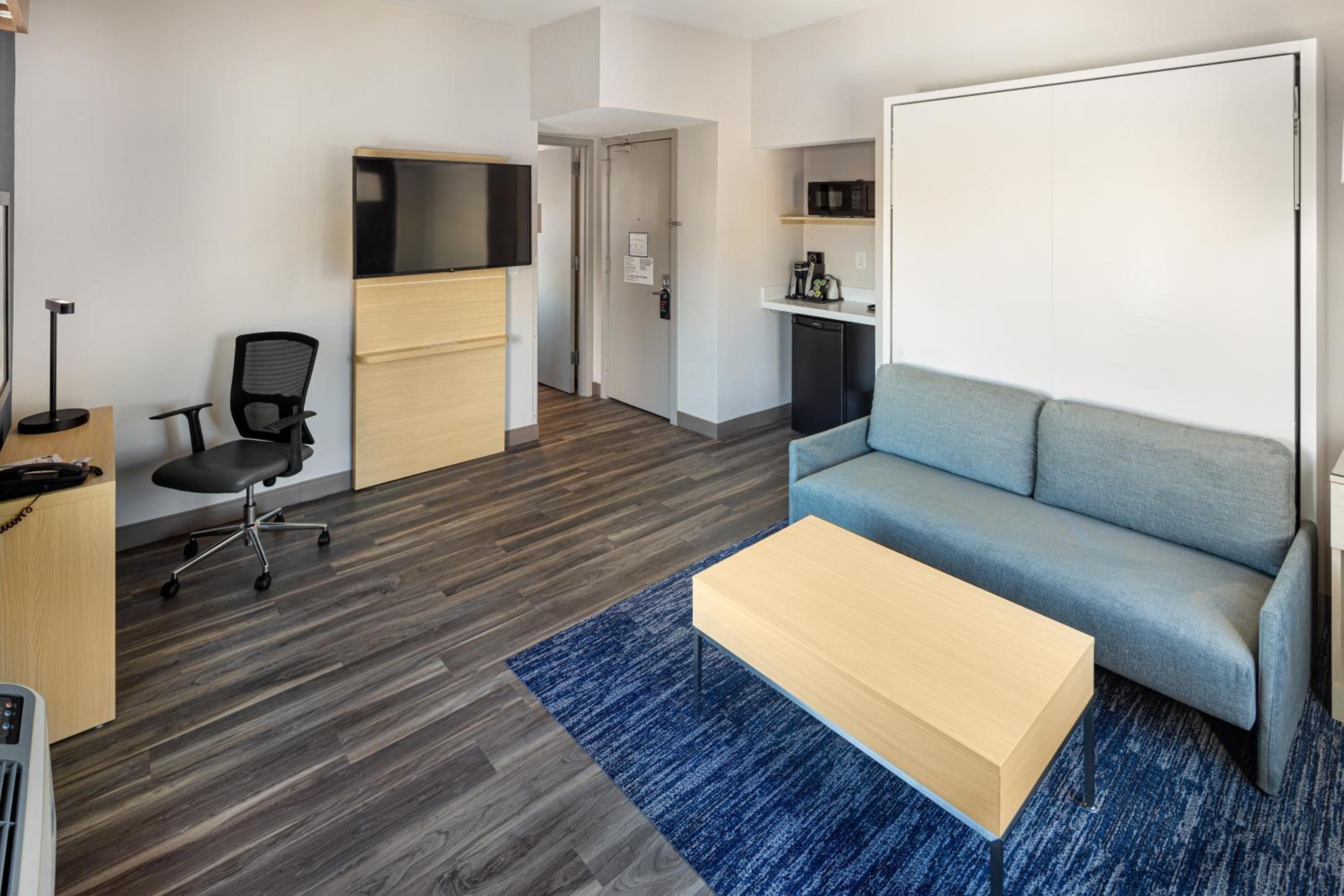 Holiday Inn Express & Suites - Atlanta Downtown by IHG