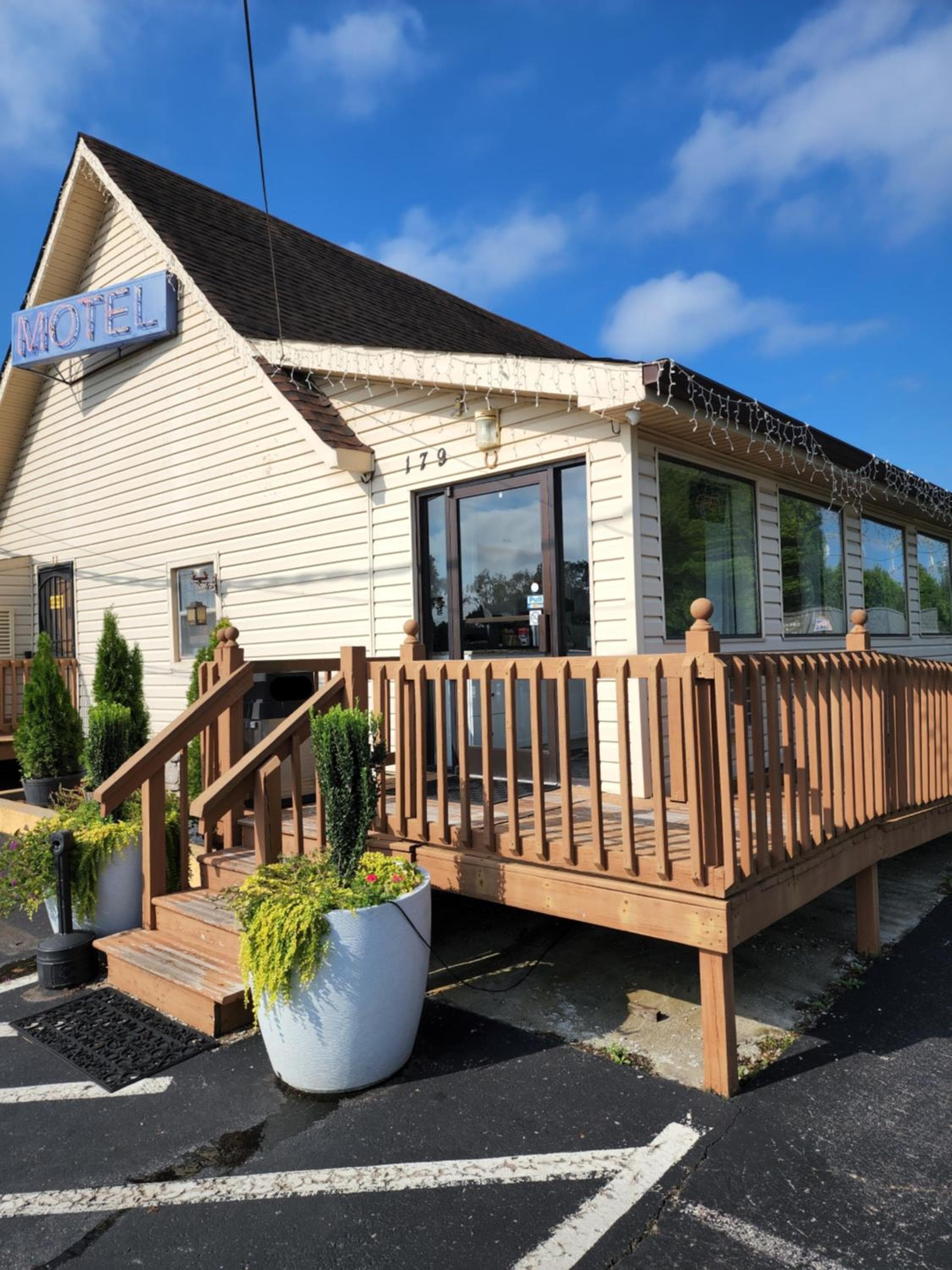 Drakes Creek Inn