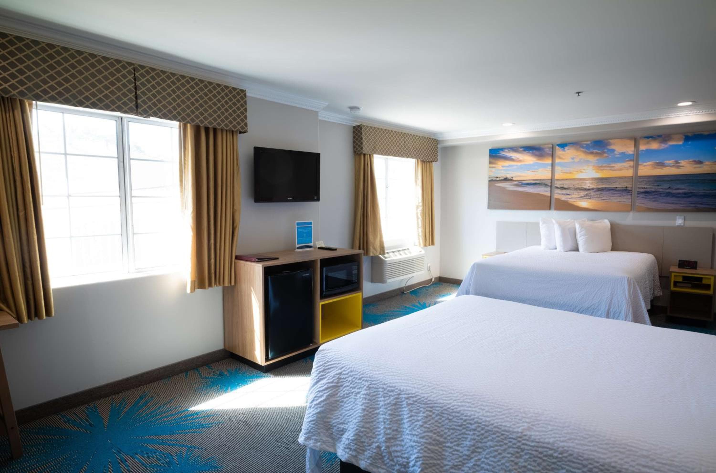 Days Inn by Wyndham Santa Monica