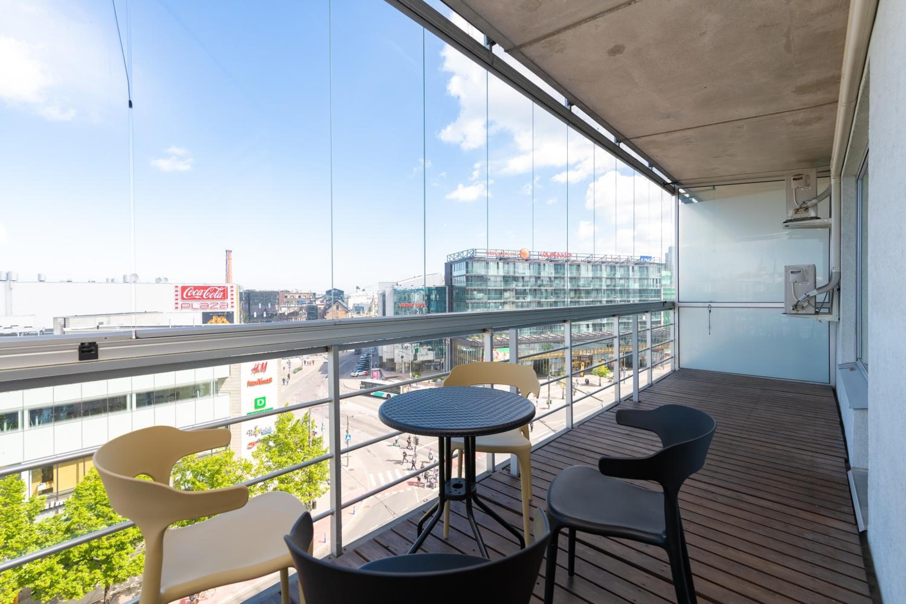 Viru, 2-bedroom with parking by CA
