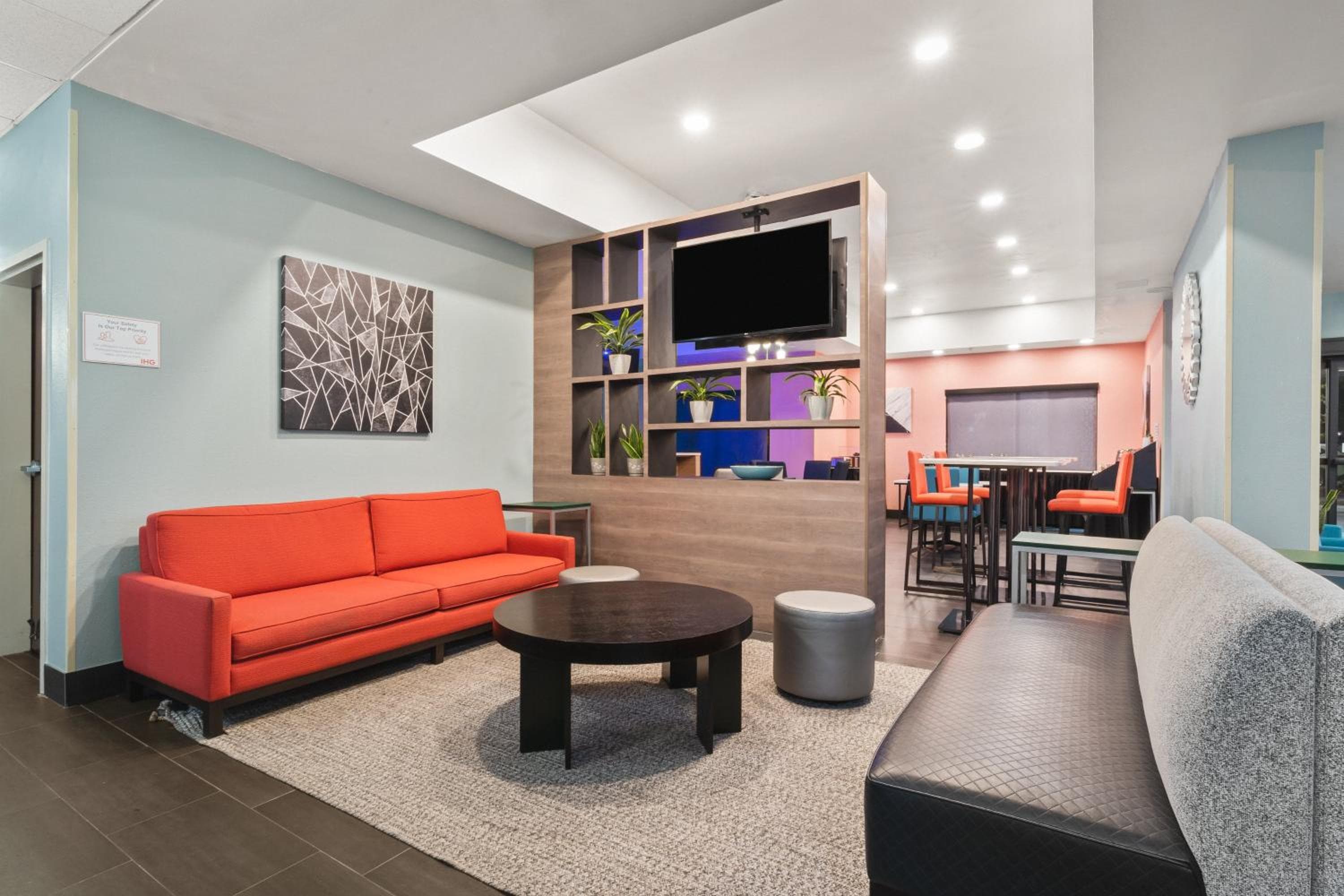 Holiday Inn & Suites Bothell an IHG Hotel