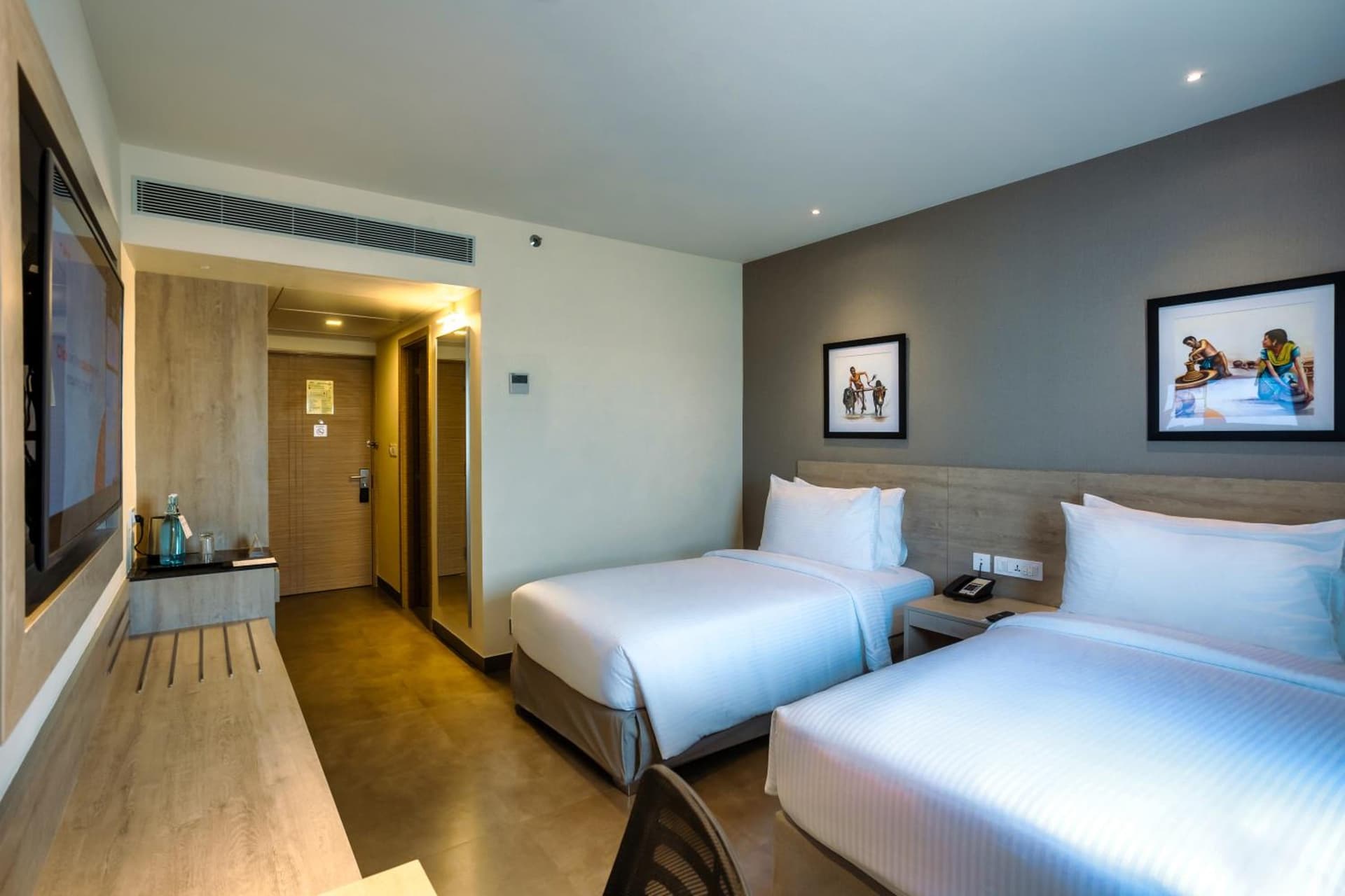 Amika Hotel,Madurai - Near Airport