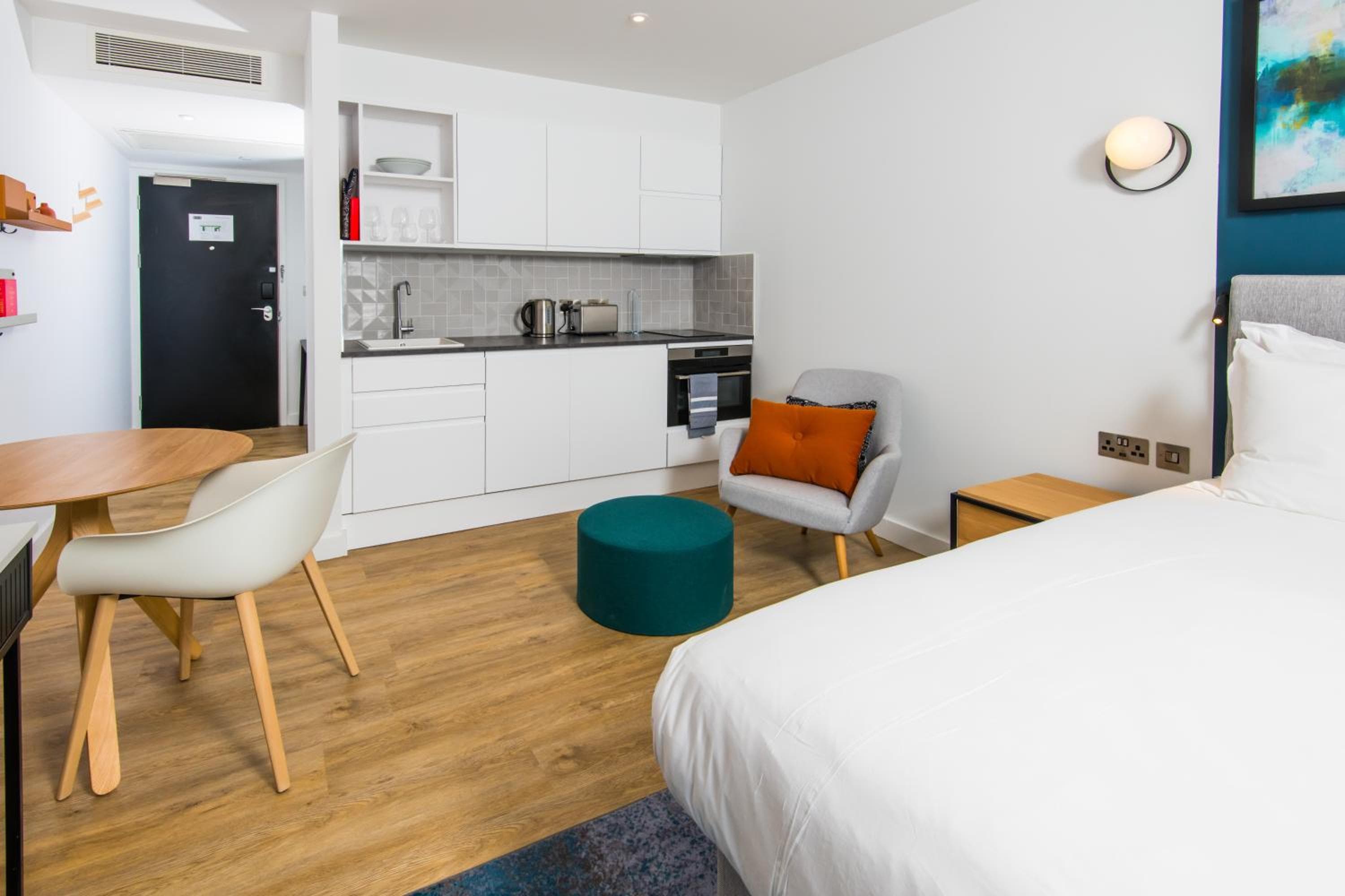 Staybridge Suites - Cardiff by IHG