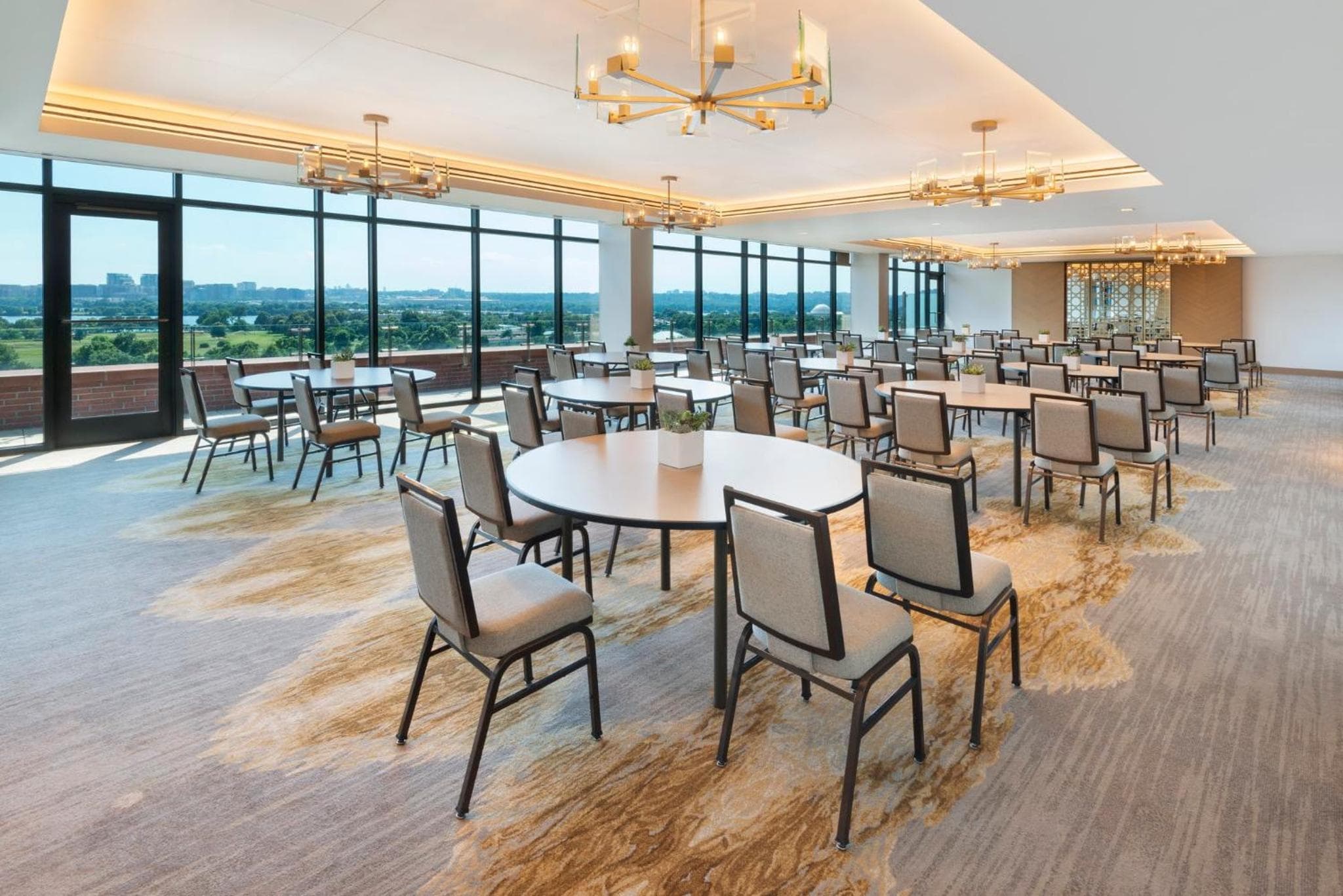 InterContinental - Washington D.C. - The Wharf by IHG