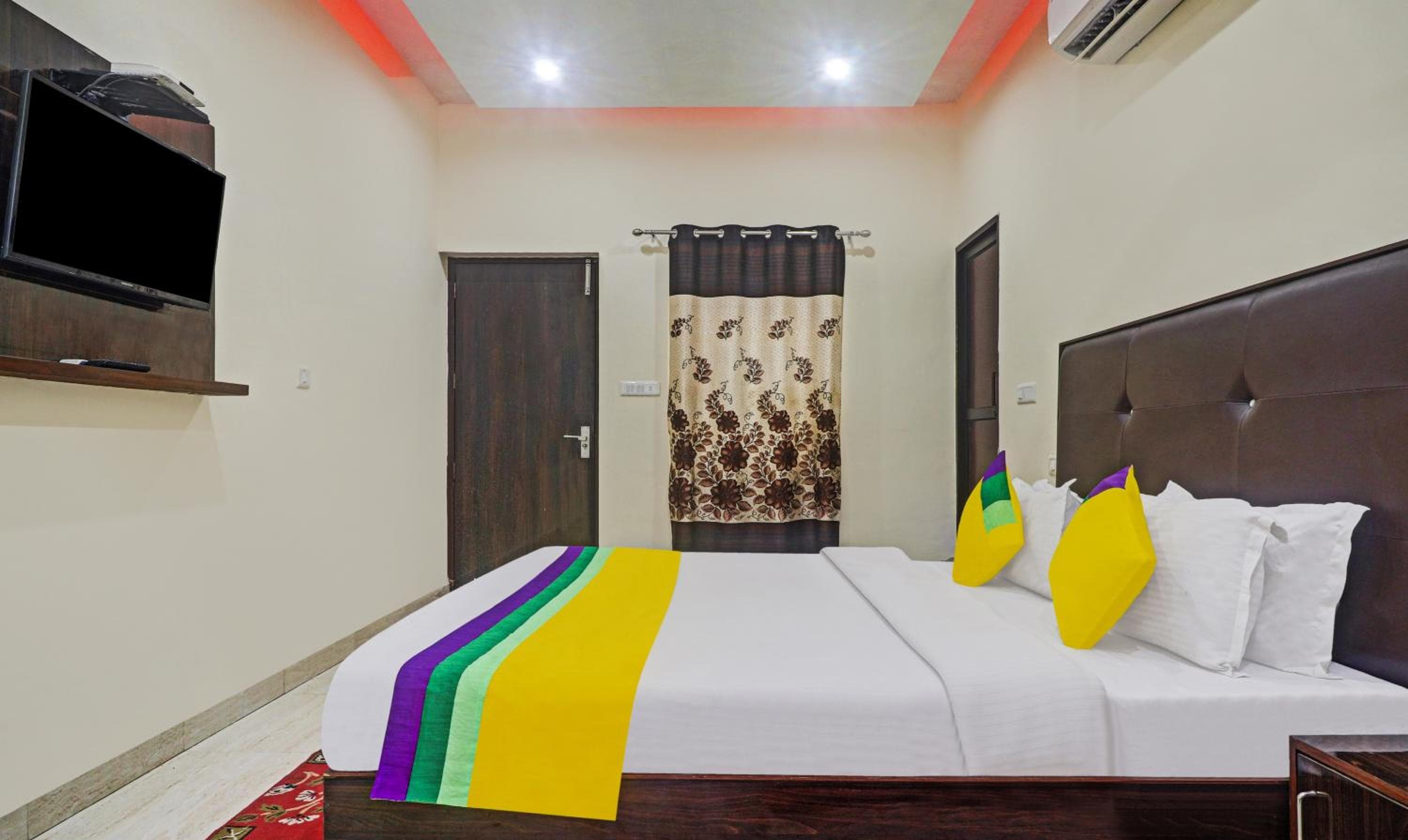 Hotel Albie Stay,Near Railway Station Chandigarh