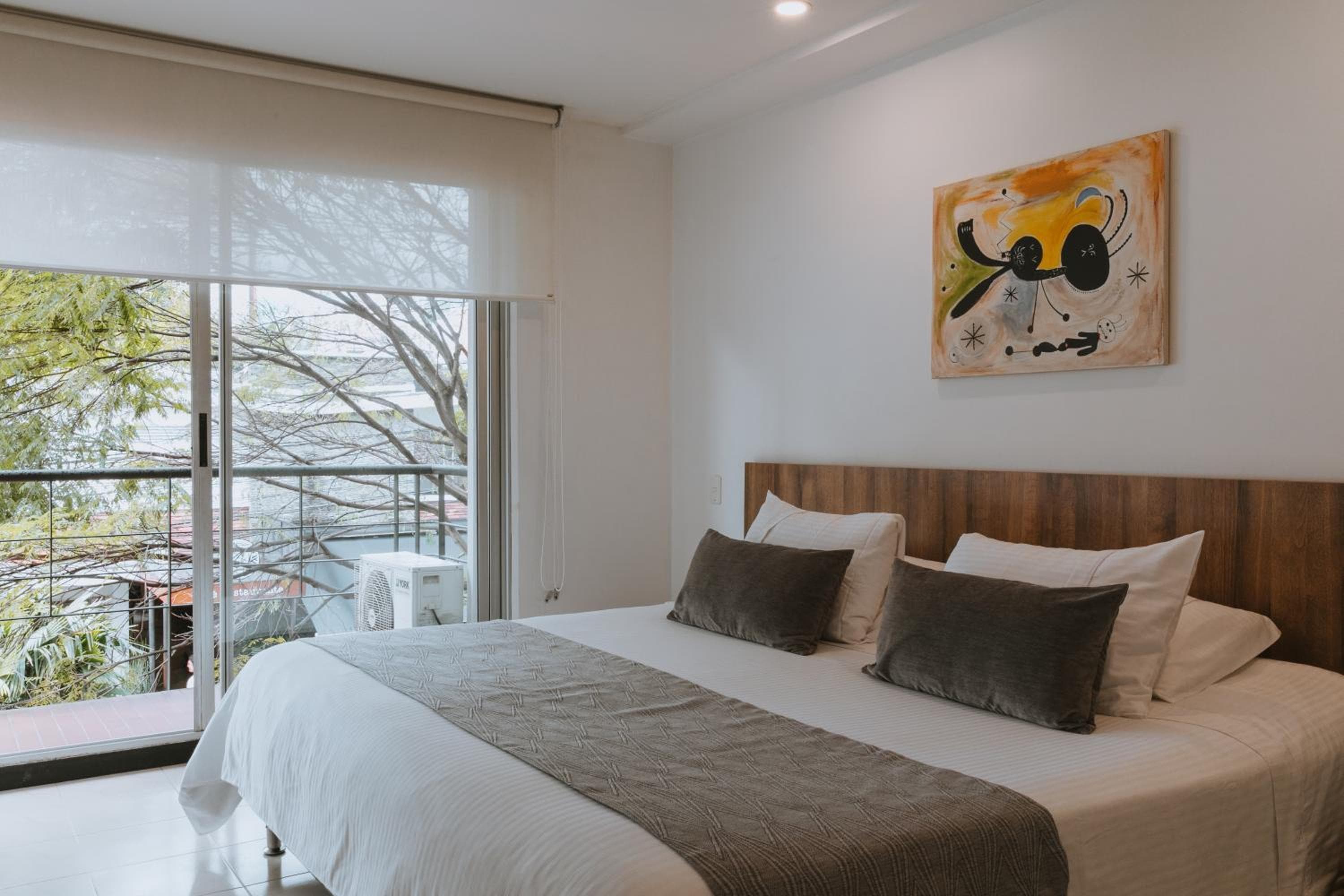 Travelers Orange Suites