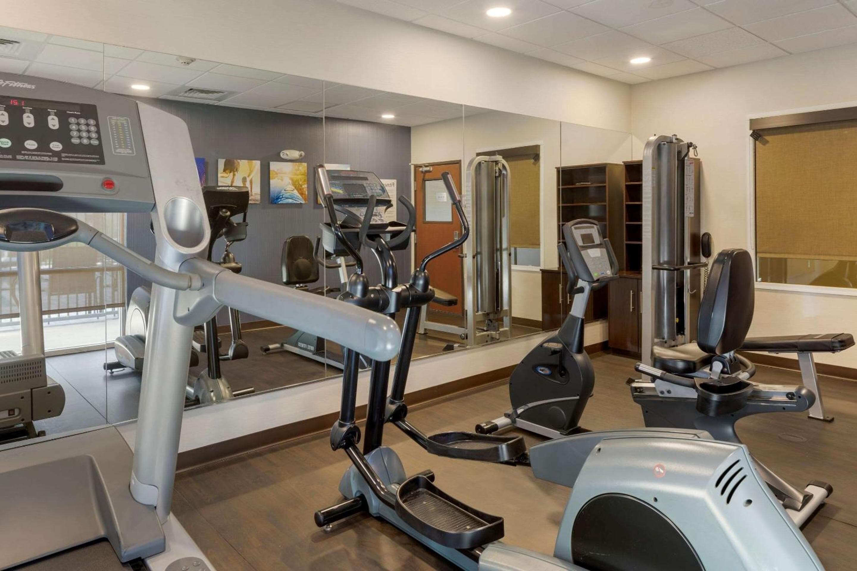 Comfort Suites Ontario Airport Convention Center