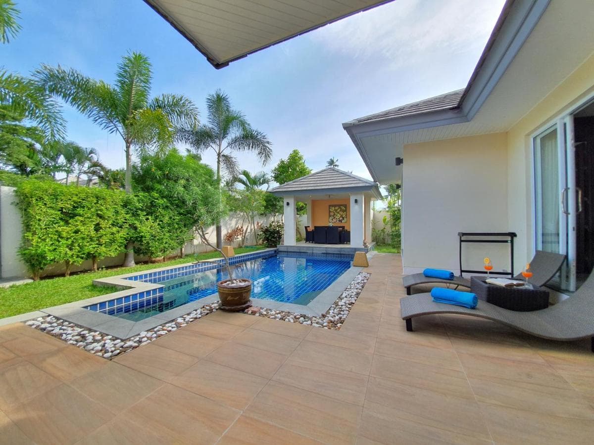 Lipa Talay Hok - 2 Bedroom Pool Villa
