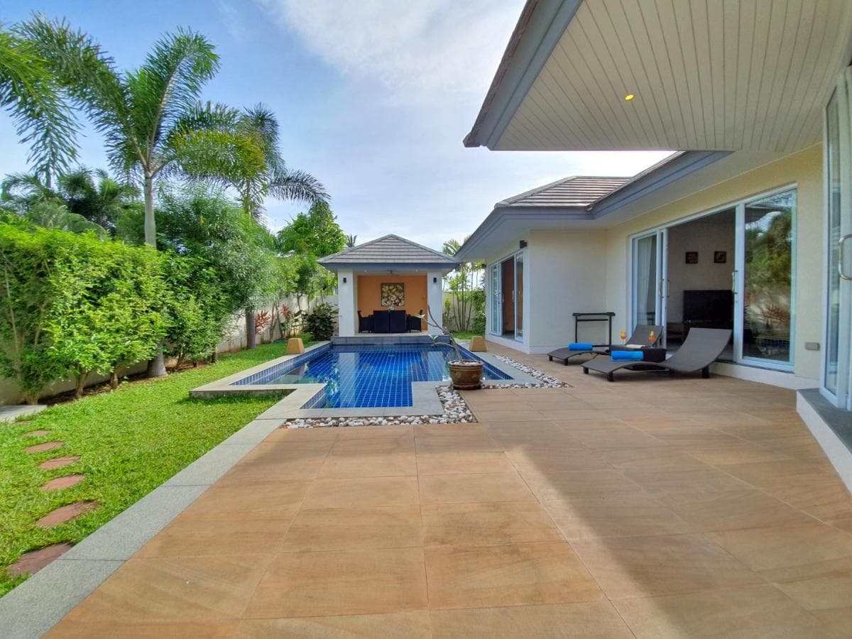 Lipa Talay Hok - 2 Bedroom Pool Villa