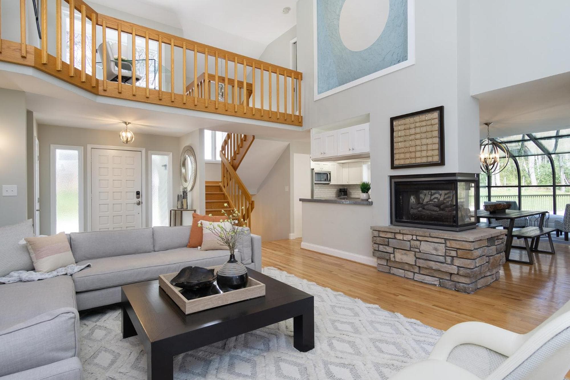Secluded Oasis in Asheville! Game Room, Movie Theater, and Hot Tub * 20 min to Biltmore!