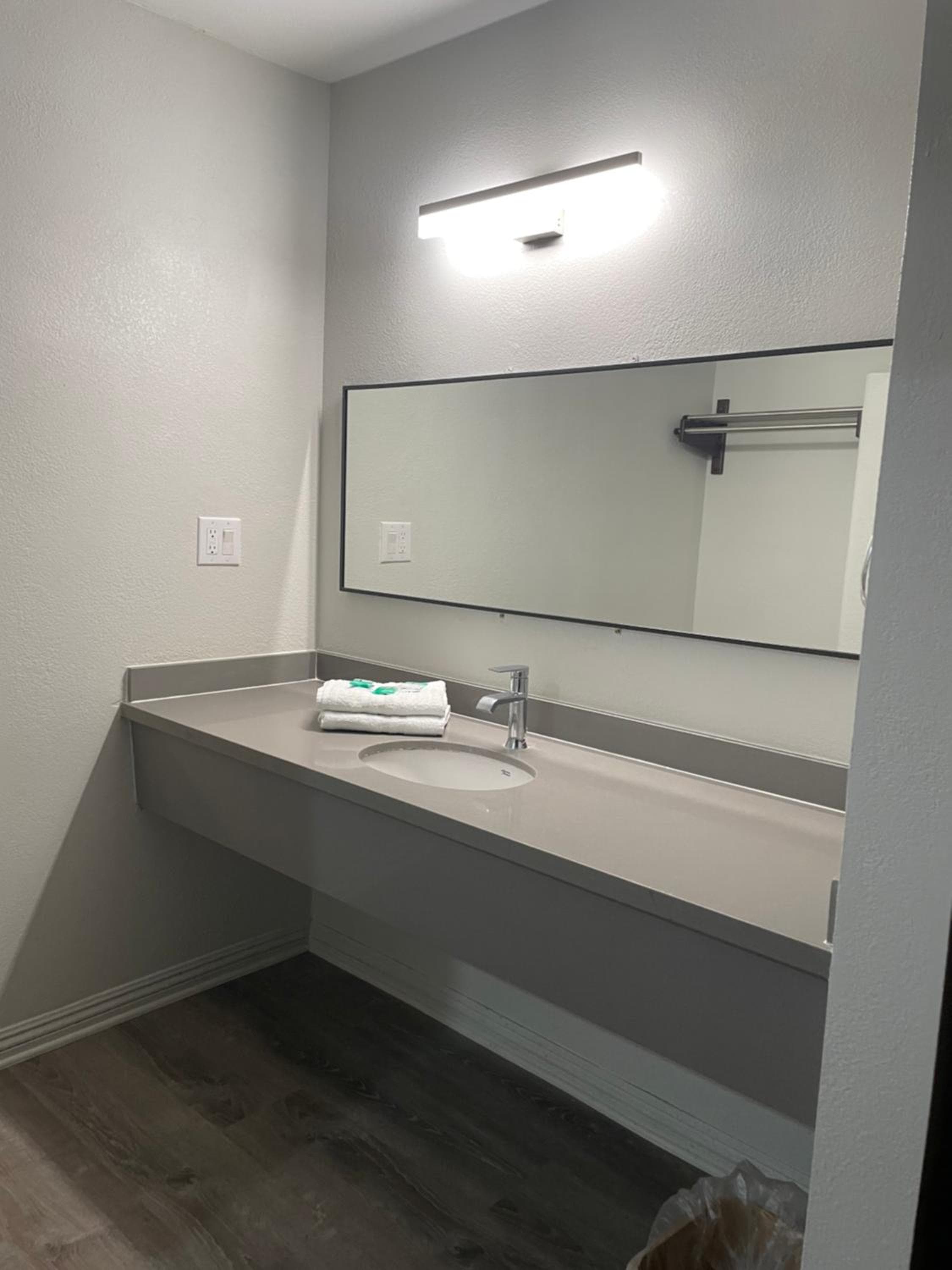 Travelodge by Wyndham Fairplex Pomona