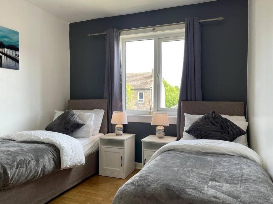 Musselburgh Homely Apartment (Sleeps 6)