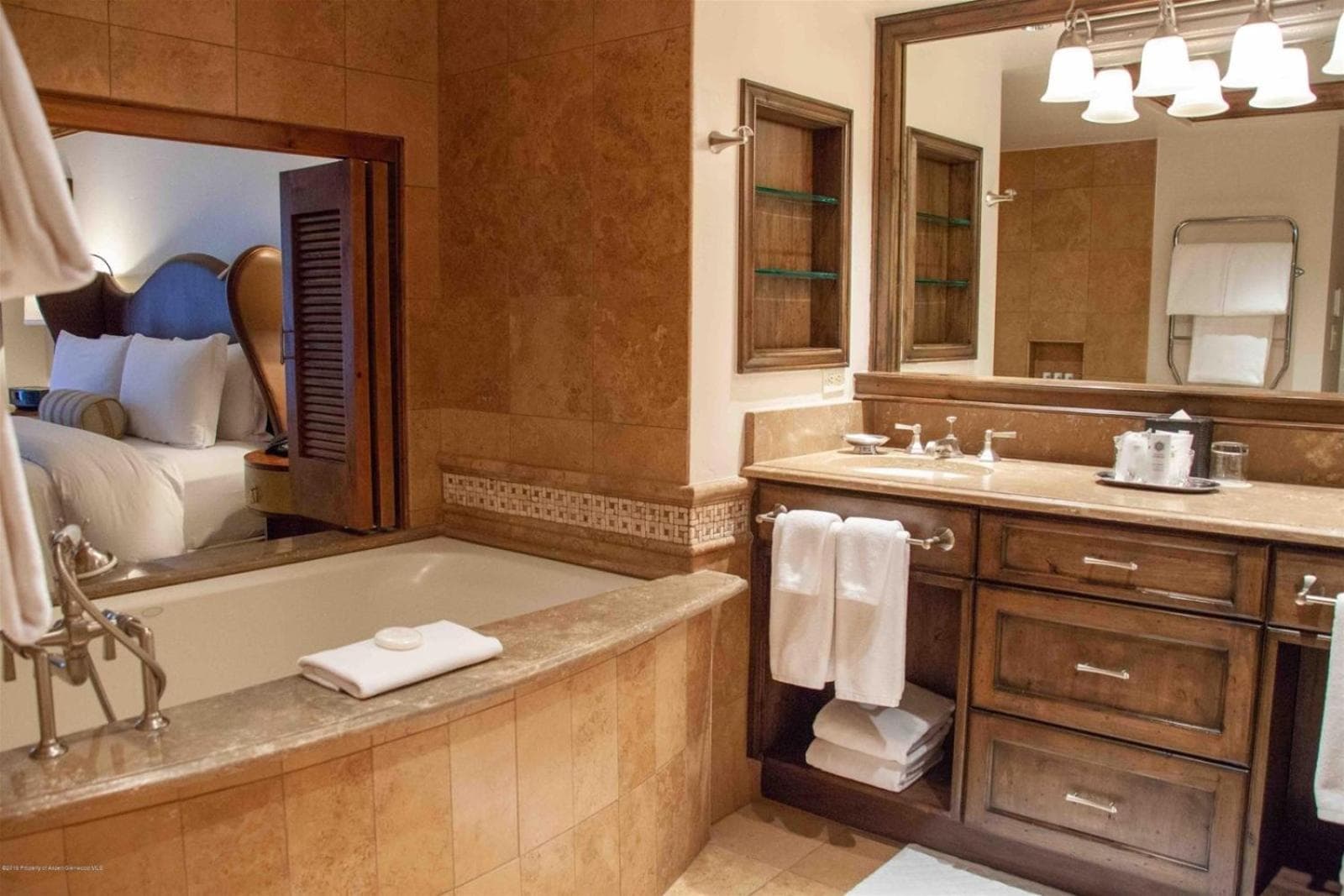 Luxury 2 Bedroom Residence At The St Regis Residence Club In Downtown Aspen