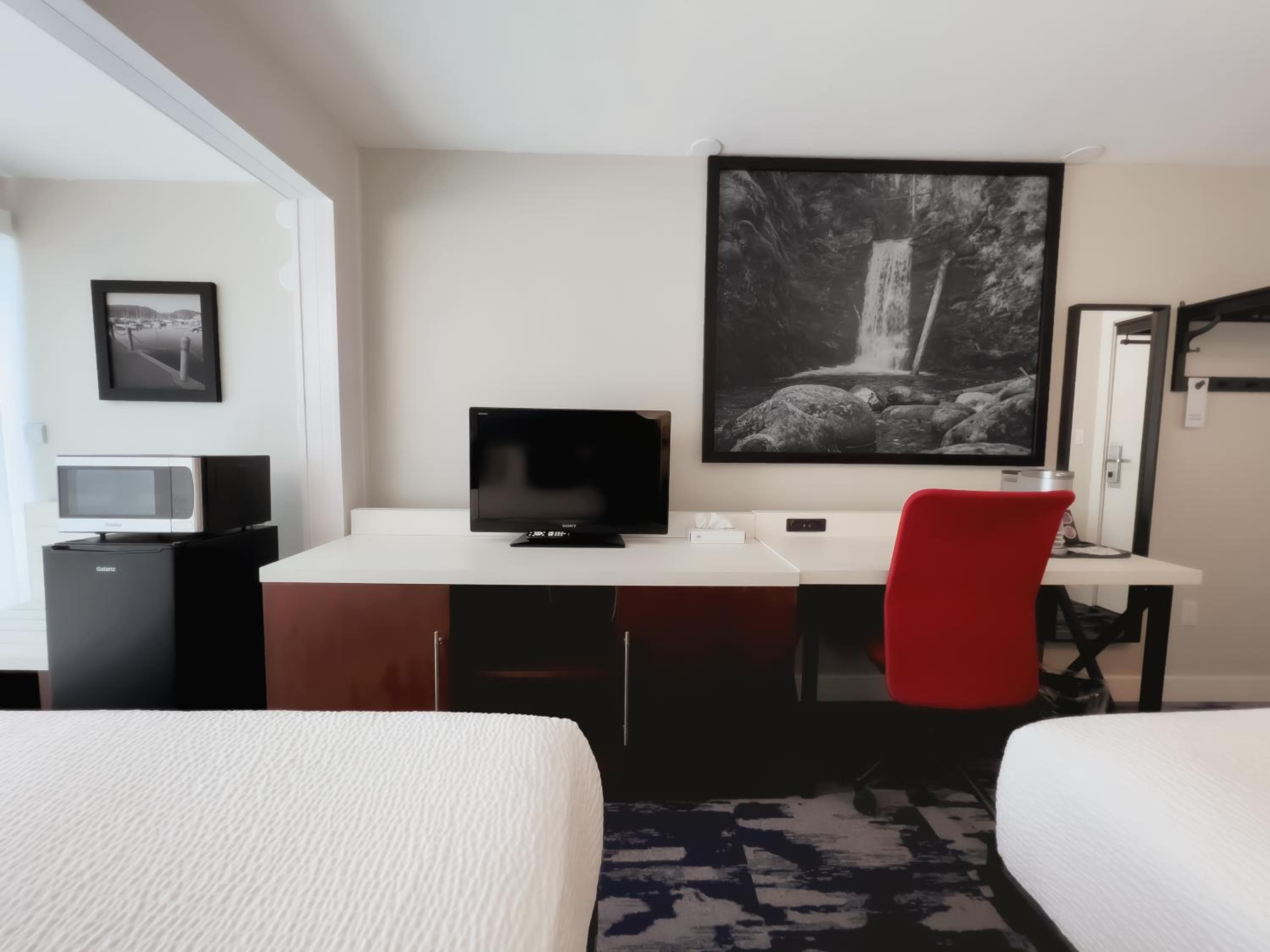 The Oceanside, a Coast Hotel