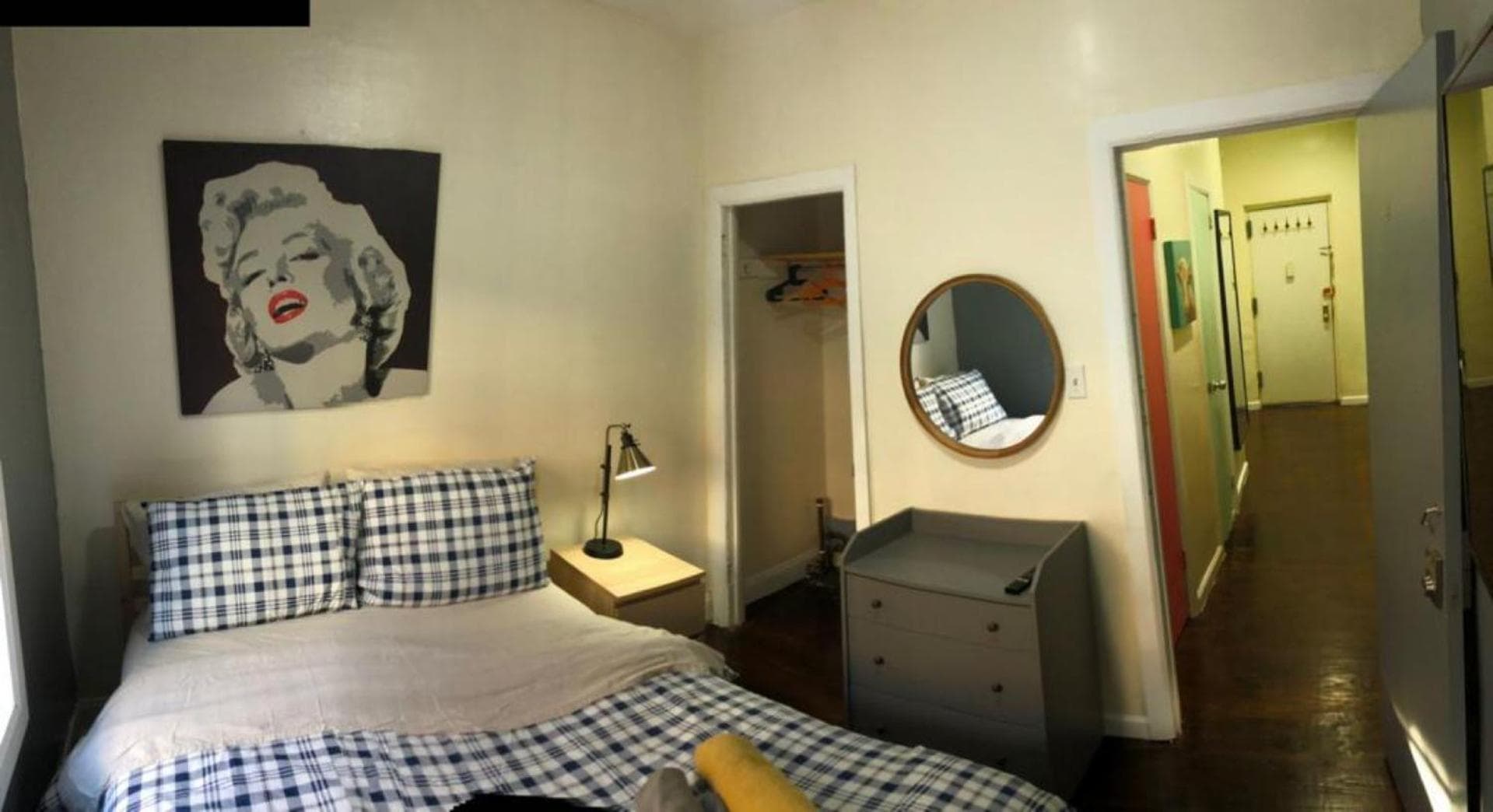 private room in a shared apartment 15 minutes to times square!