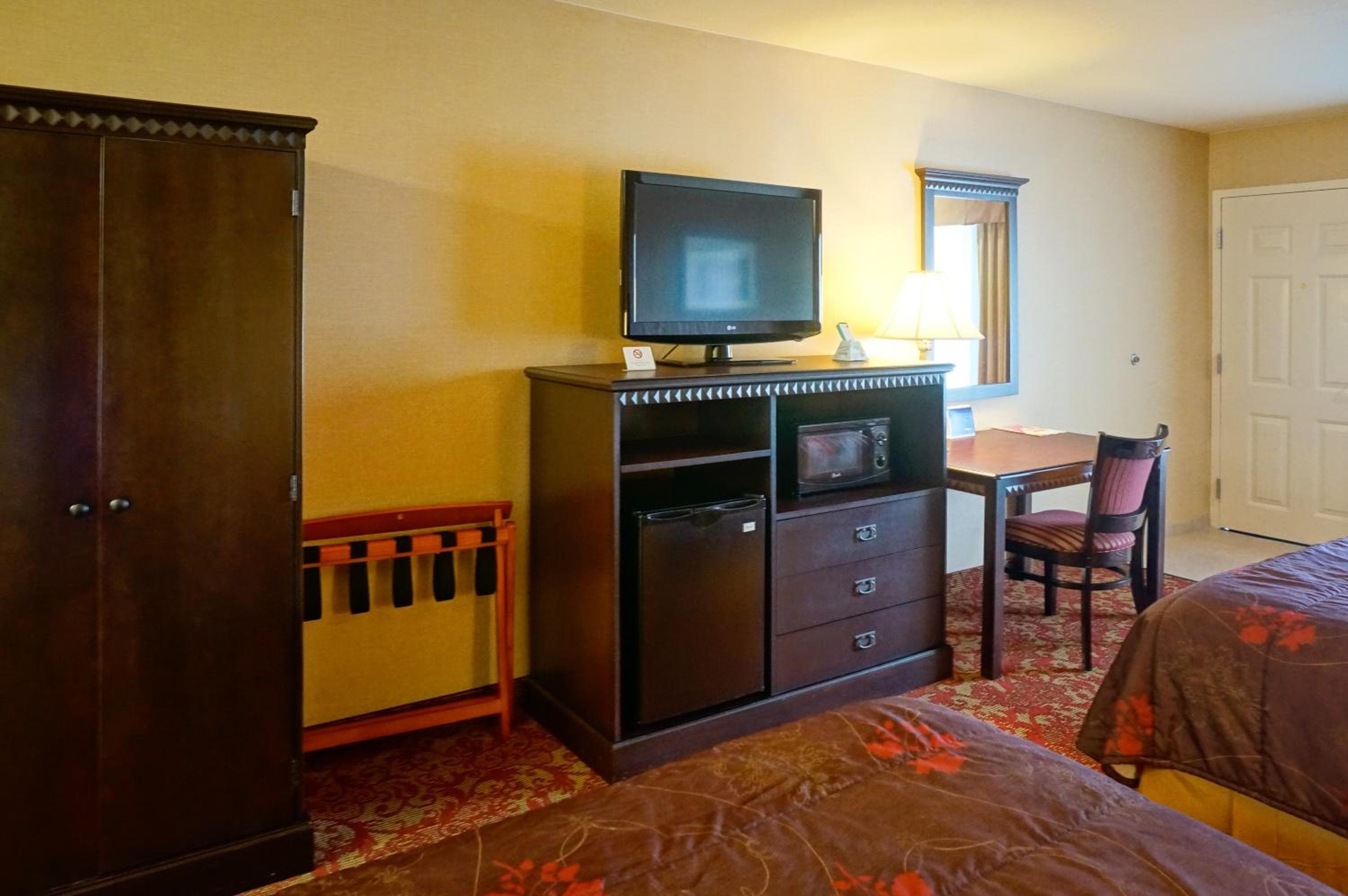 Castle Inn and Suites Anaheim