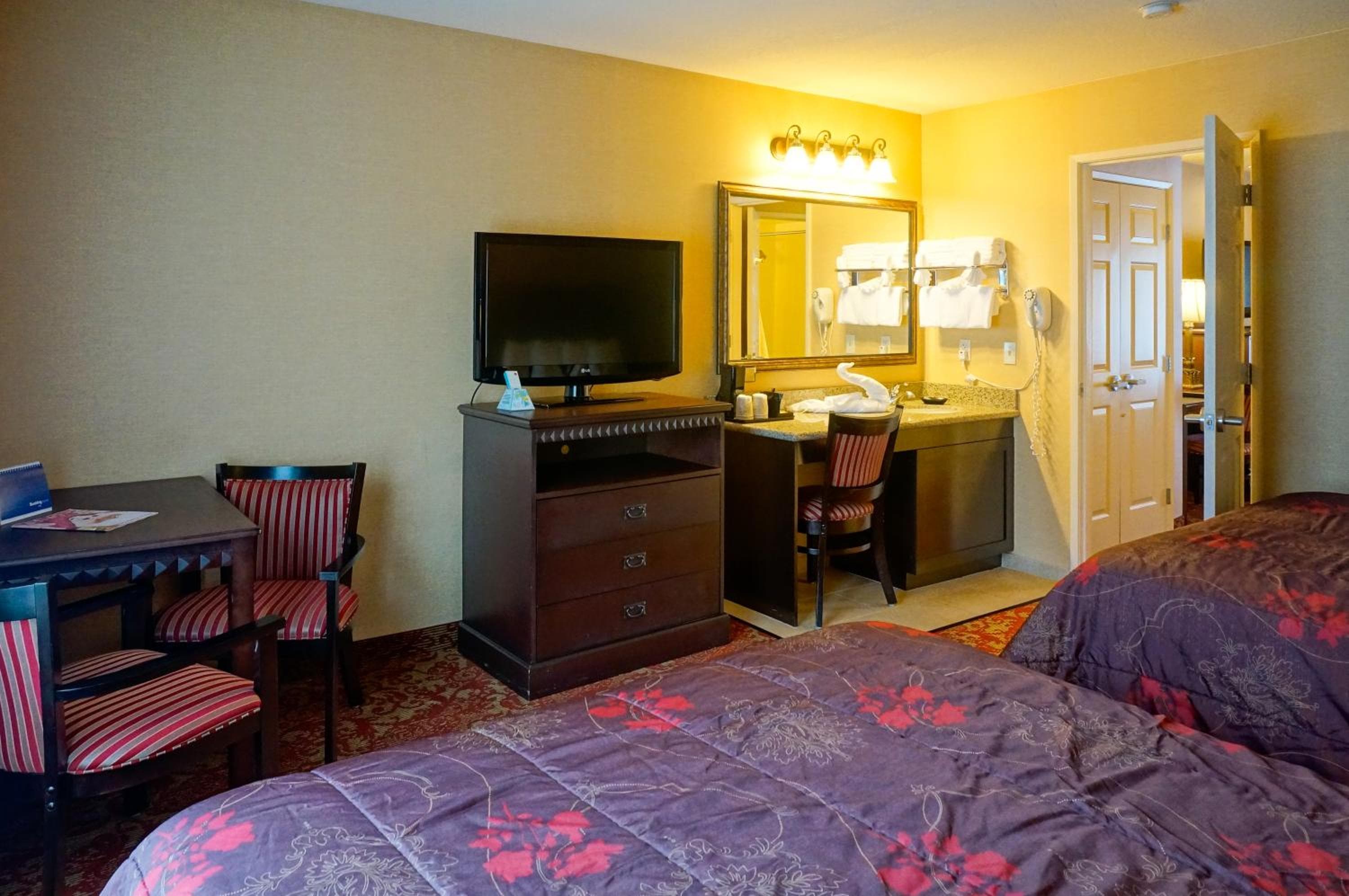 Castle Inn and Suites Anaheim