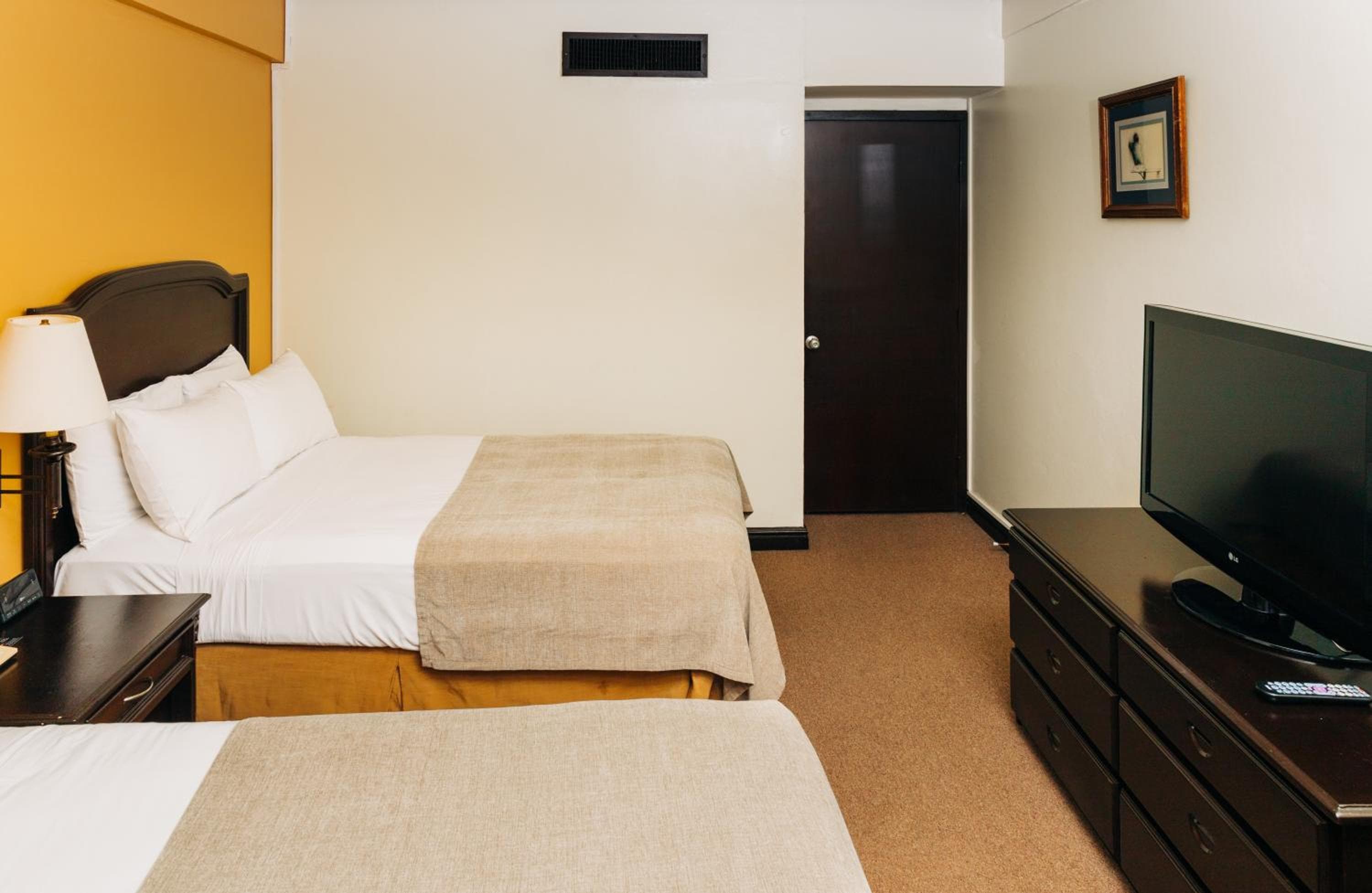 Plaza Hotel and Suites
