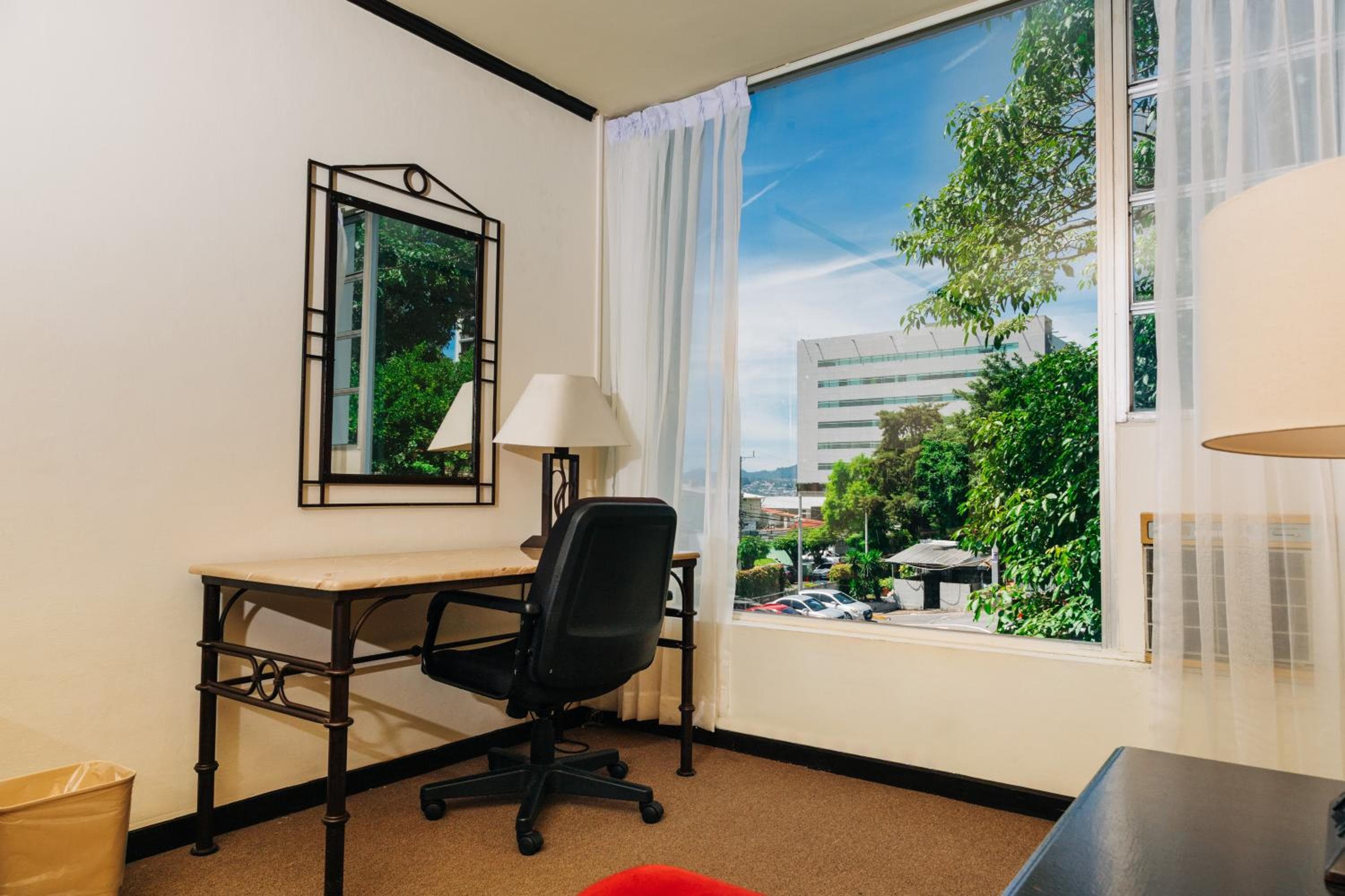 Plaza Hotel and Suites