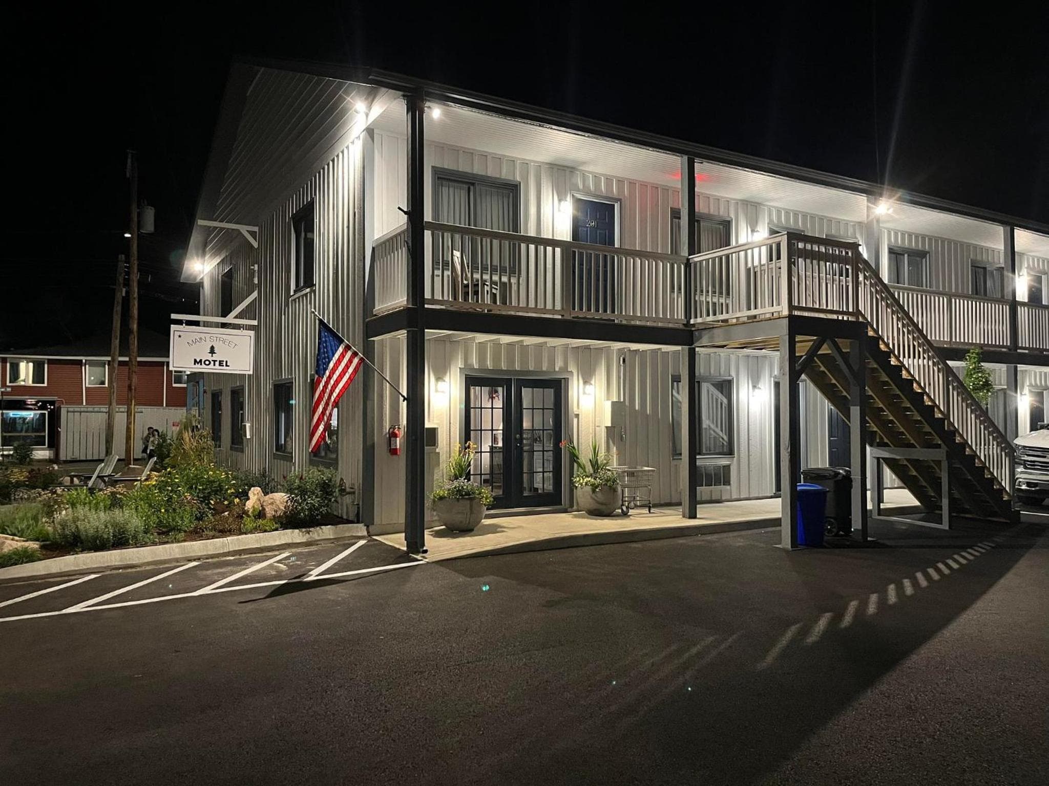 Main Street Motel