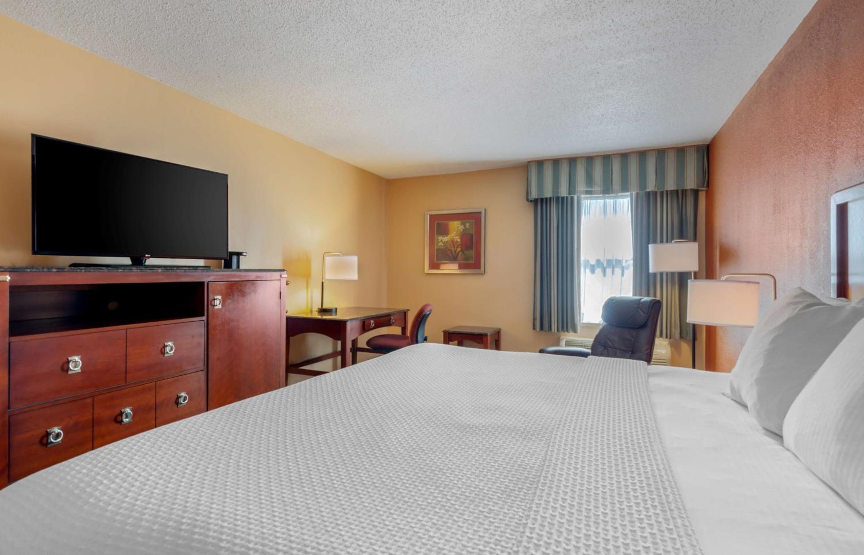 BEST WESTERN PLUS Inn at Valley View