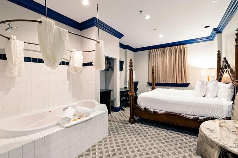 Chateau Avalon Hotel & Spa