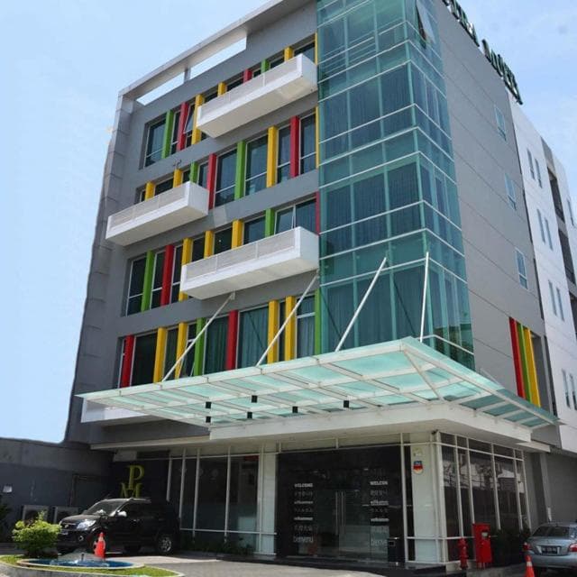 Putra Mulia Hotel Medan