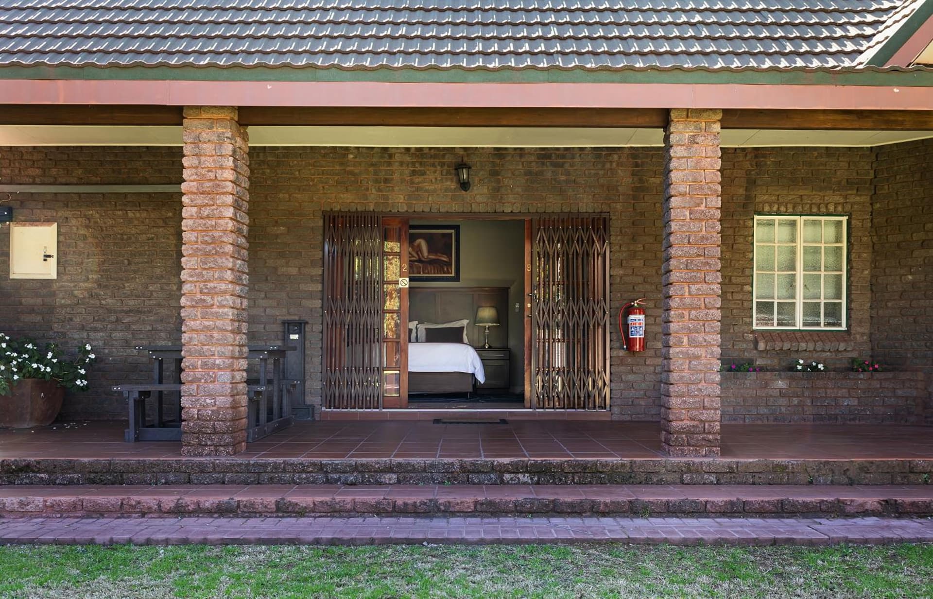 Kathu Gamagara Lodge