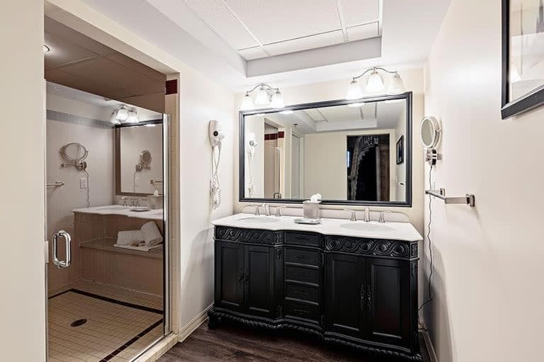 Chateau Avalon Hotel & Spa