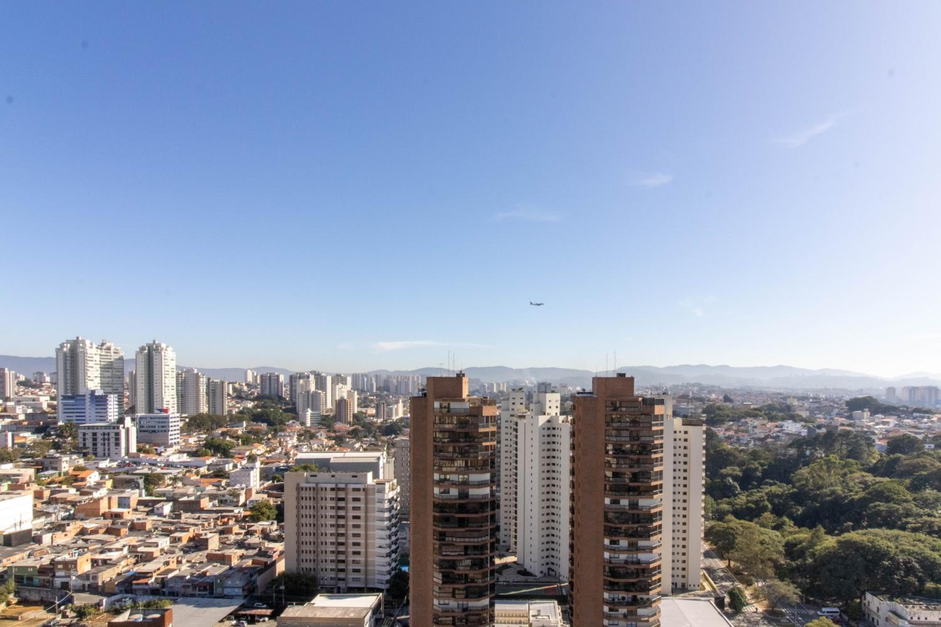 Urban Sky Studio - GRU 2204