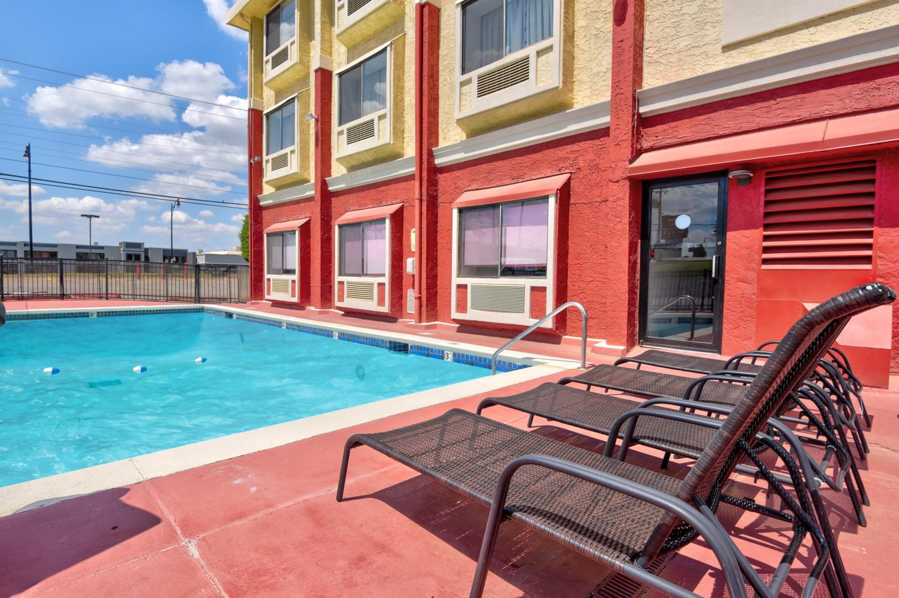 Ramada by Wyndham Oklahoma City Airport North