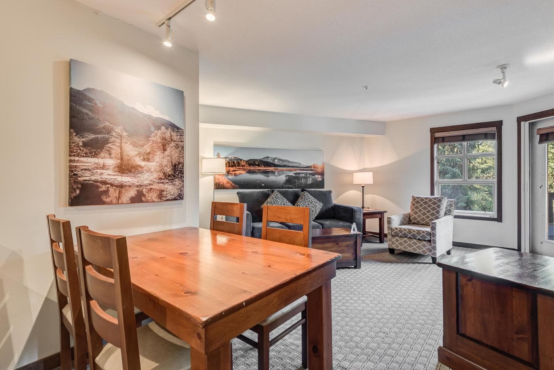Blackcomb Springs Suites by CLIQUE