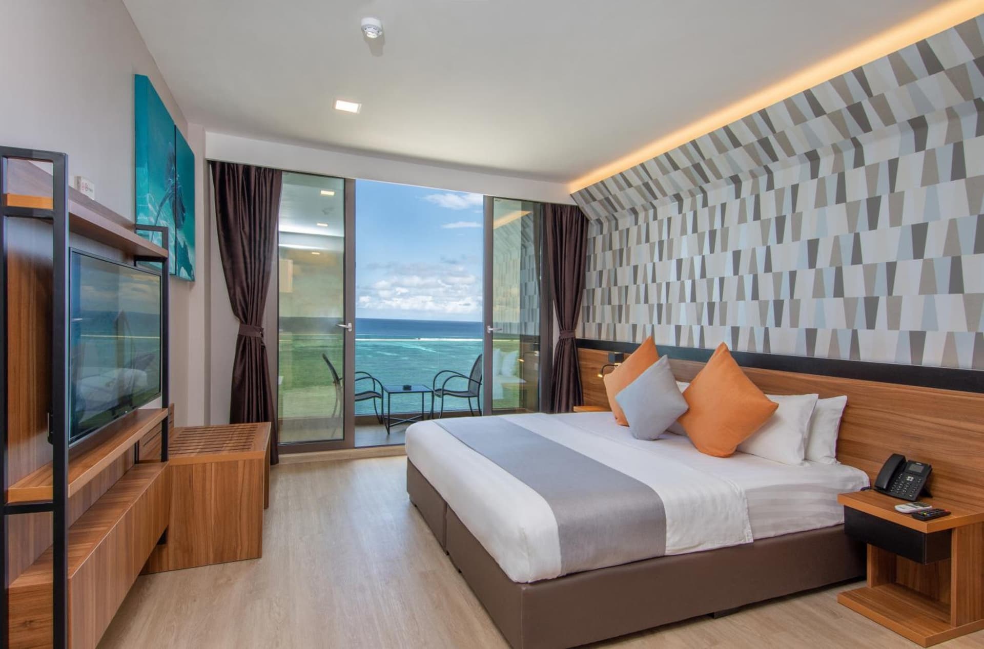 Triton Prestige Seaview and Spa