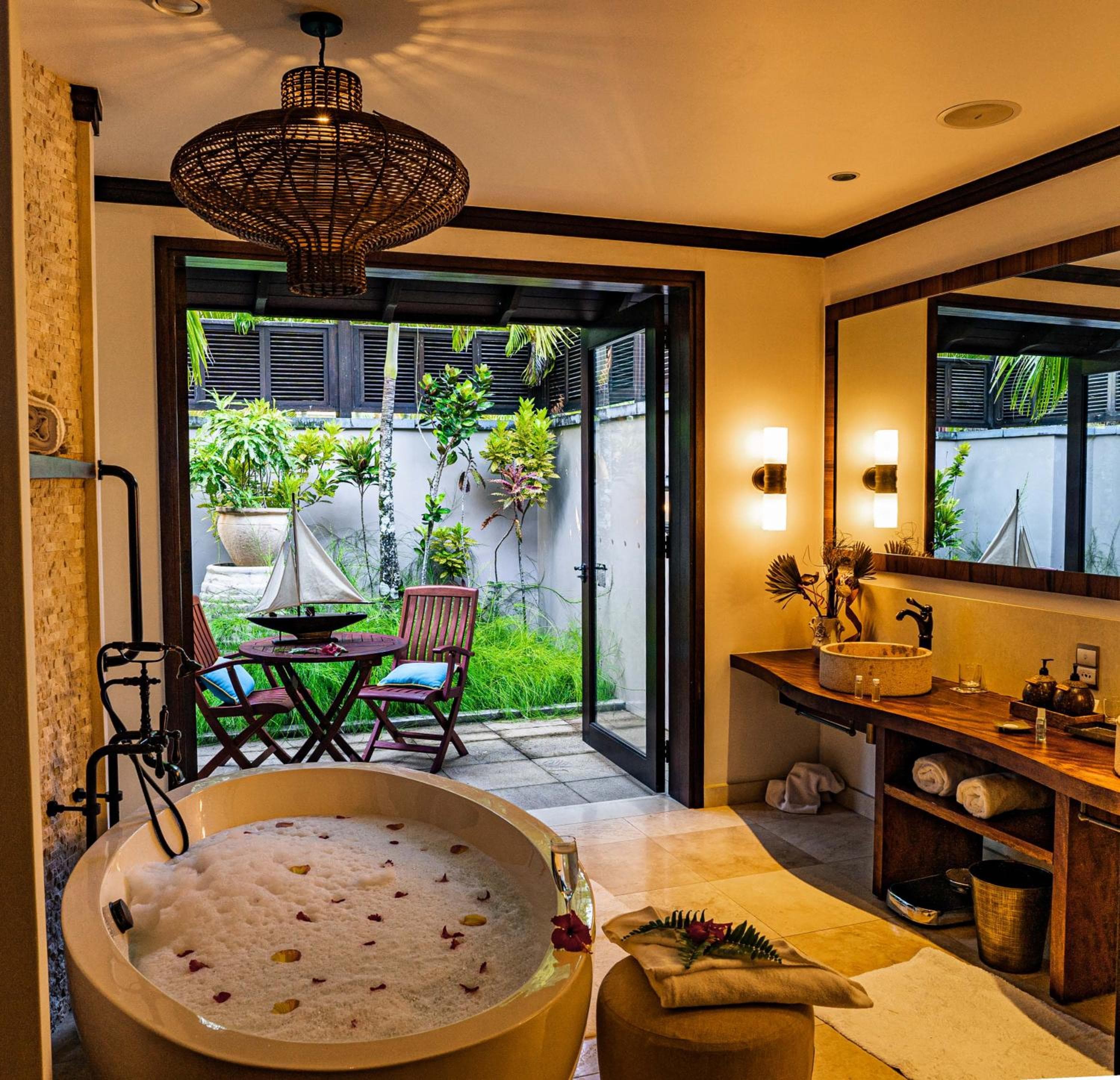 STORY Seychelles