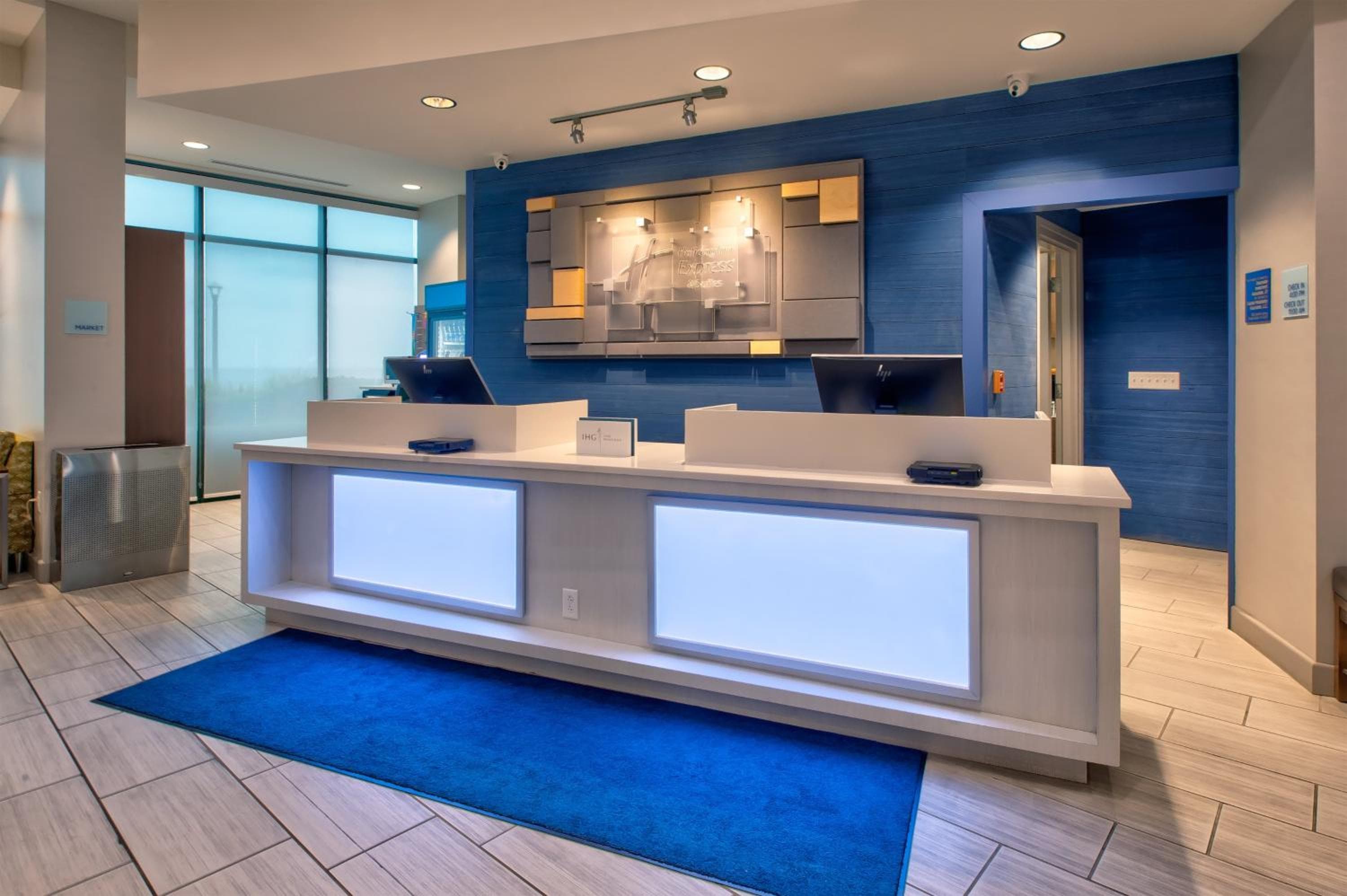 Holiday Inn Express & Suites VA Beach Oceanfront by IHG