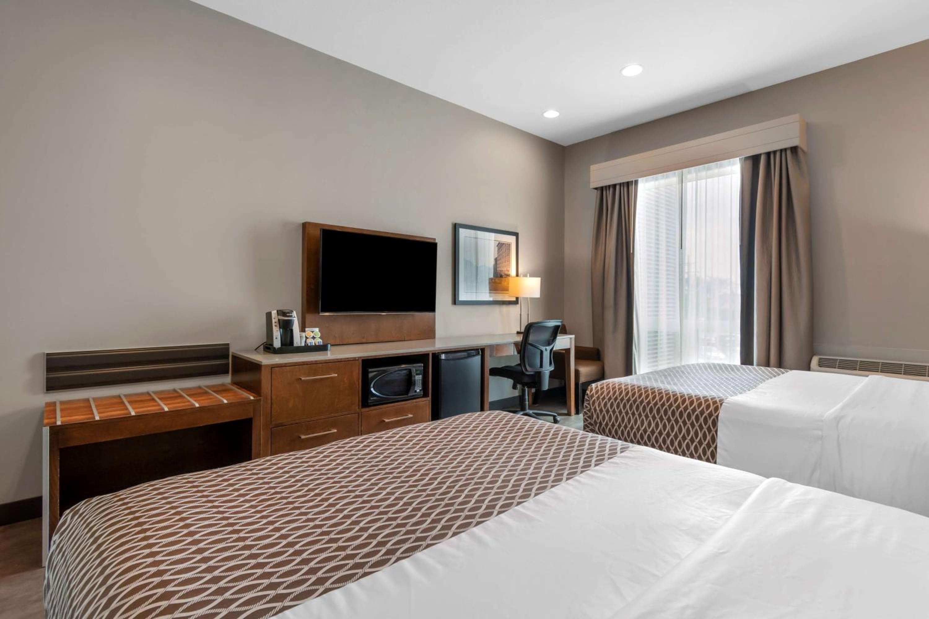 Best Western Plus East Side