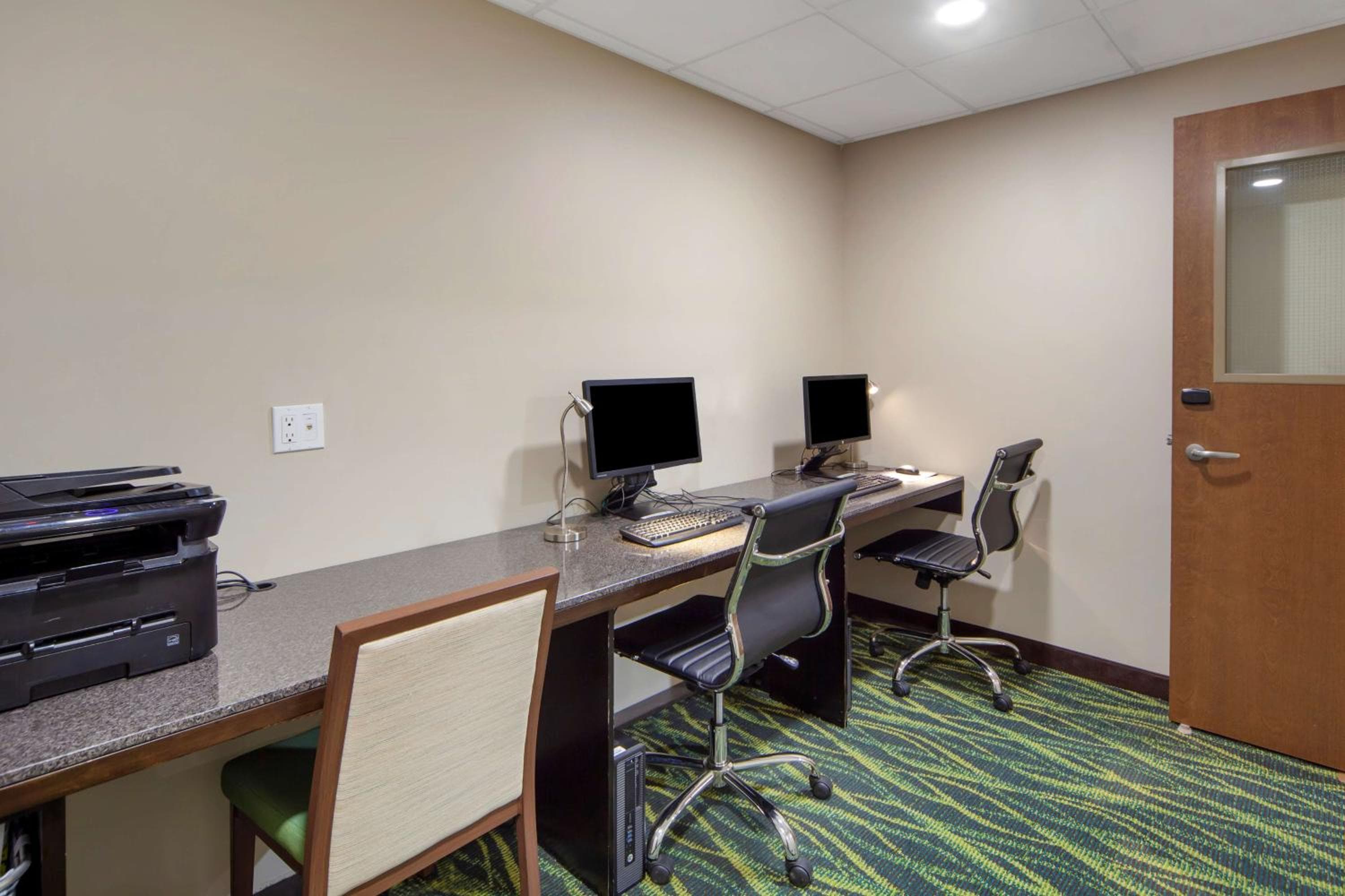 Best Western PLUS Fort Saskatchewan Inn & Suites