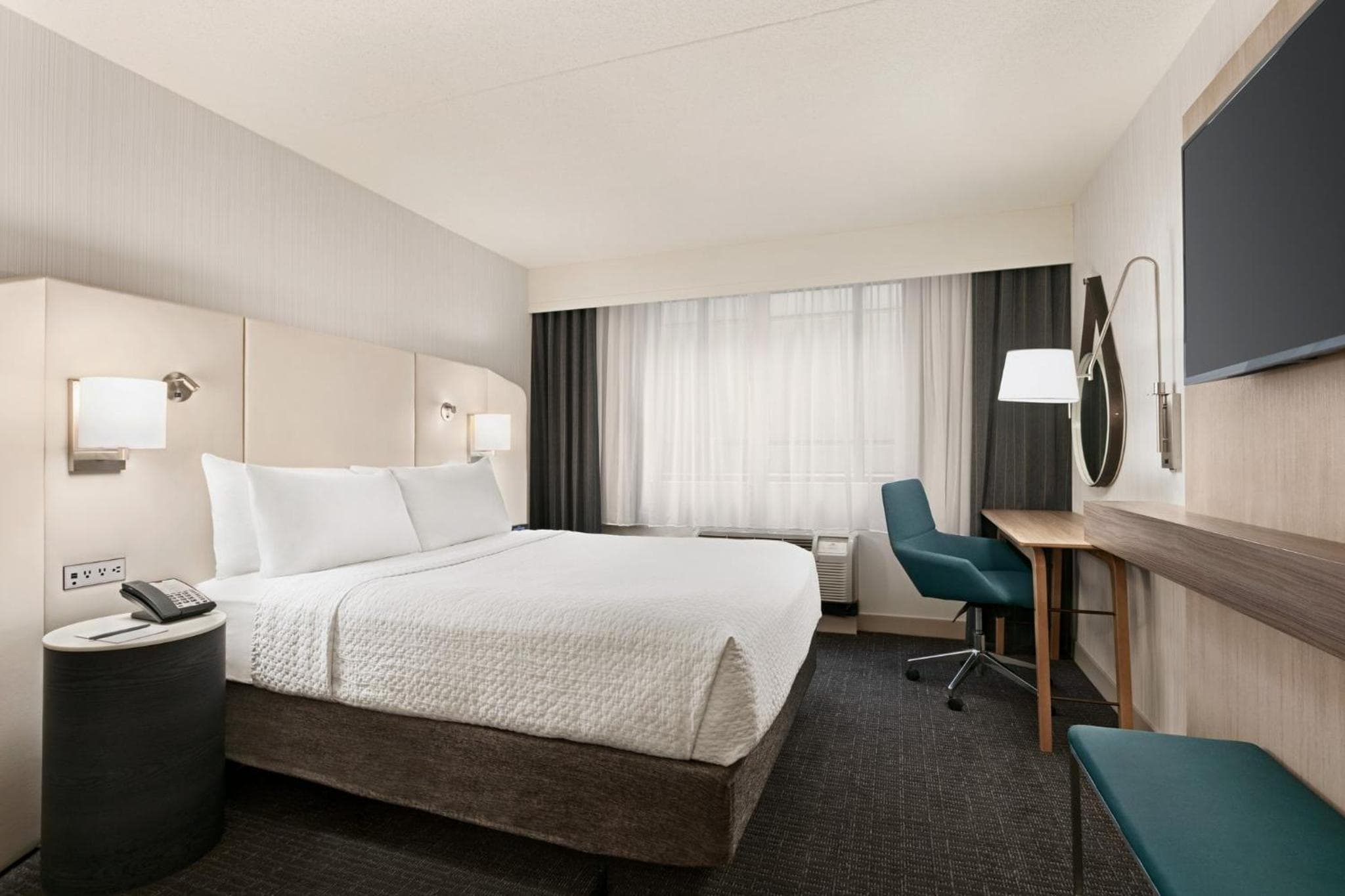 Crowne Plaza Hotel Philadelphia - King of Prussia by IHG