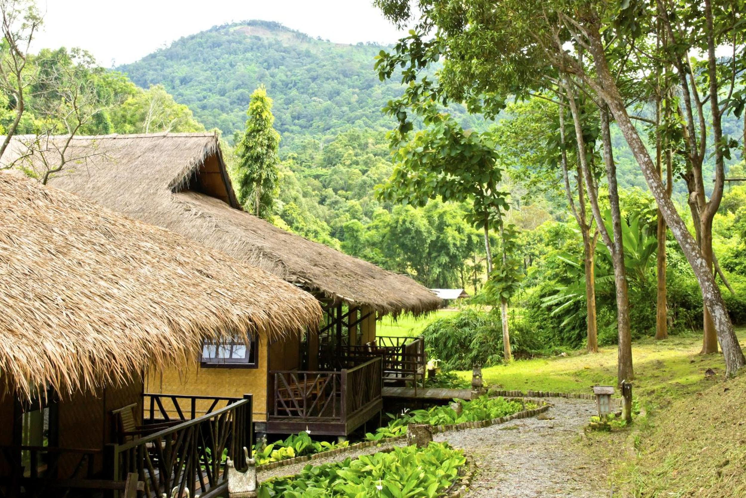 Hmong Hilltribe Lodge