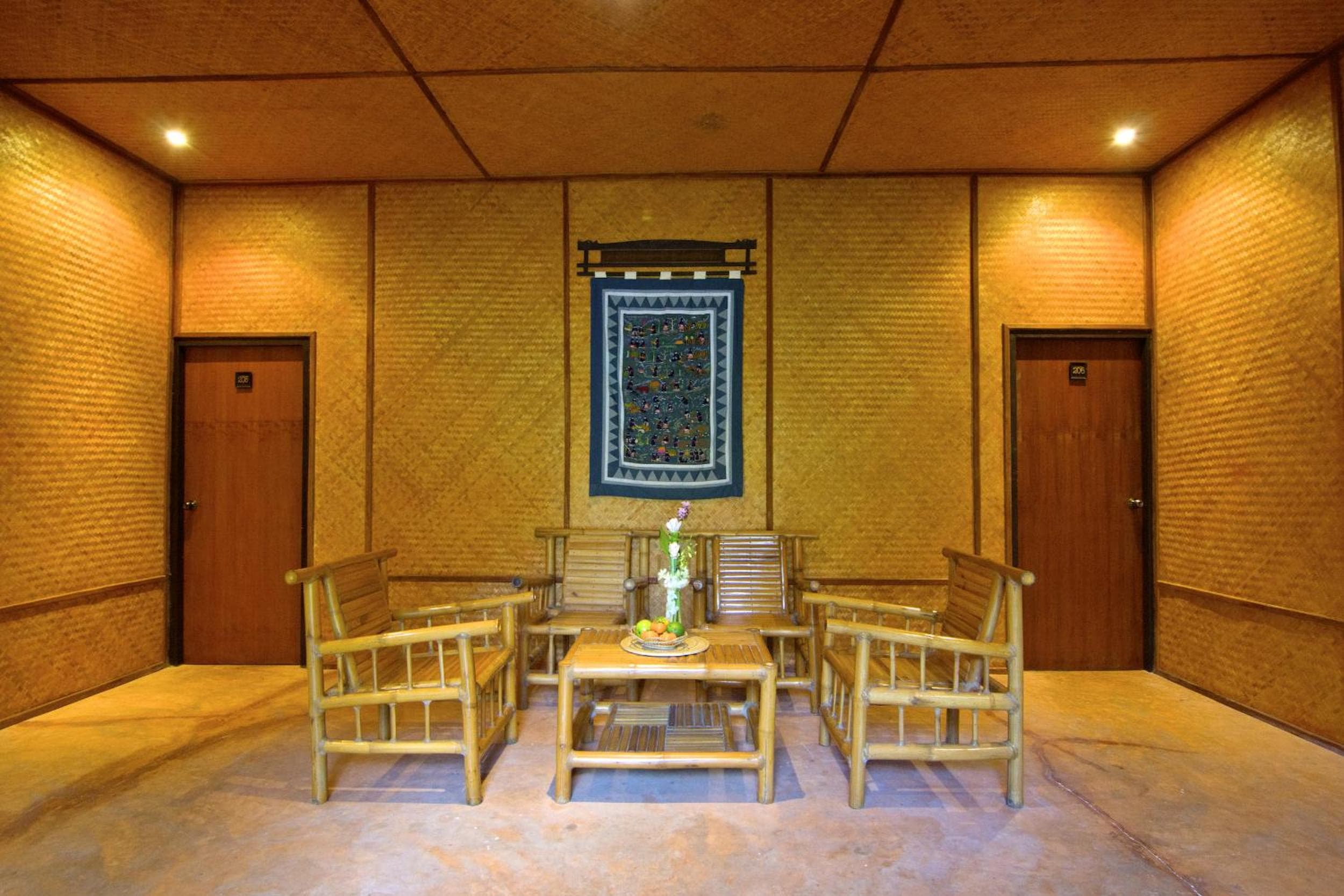 Hmong Hilltribe Lodge