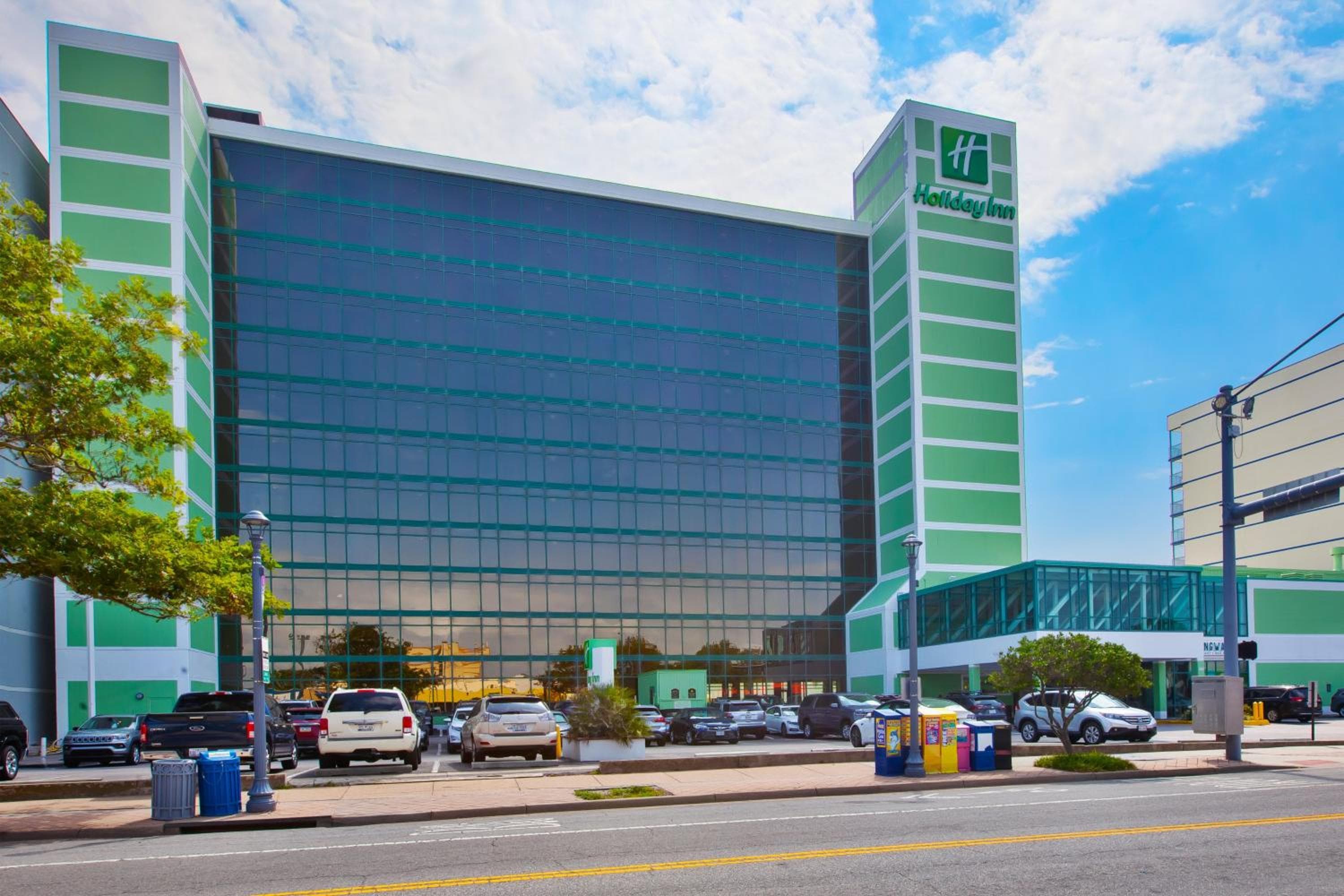 Holiday Inn Va Beach-Oceanside 21st St by IHG