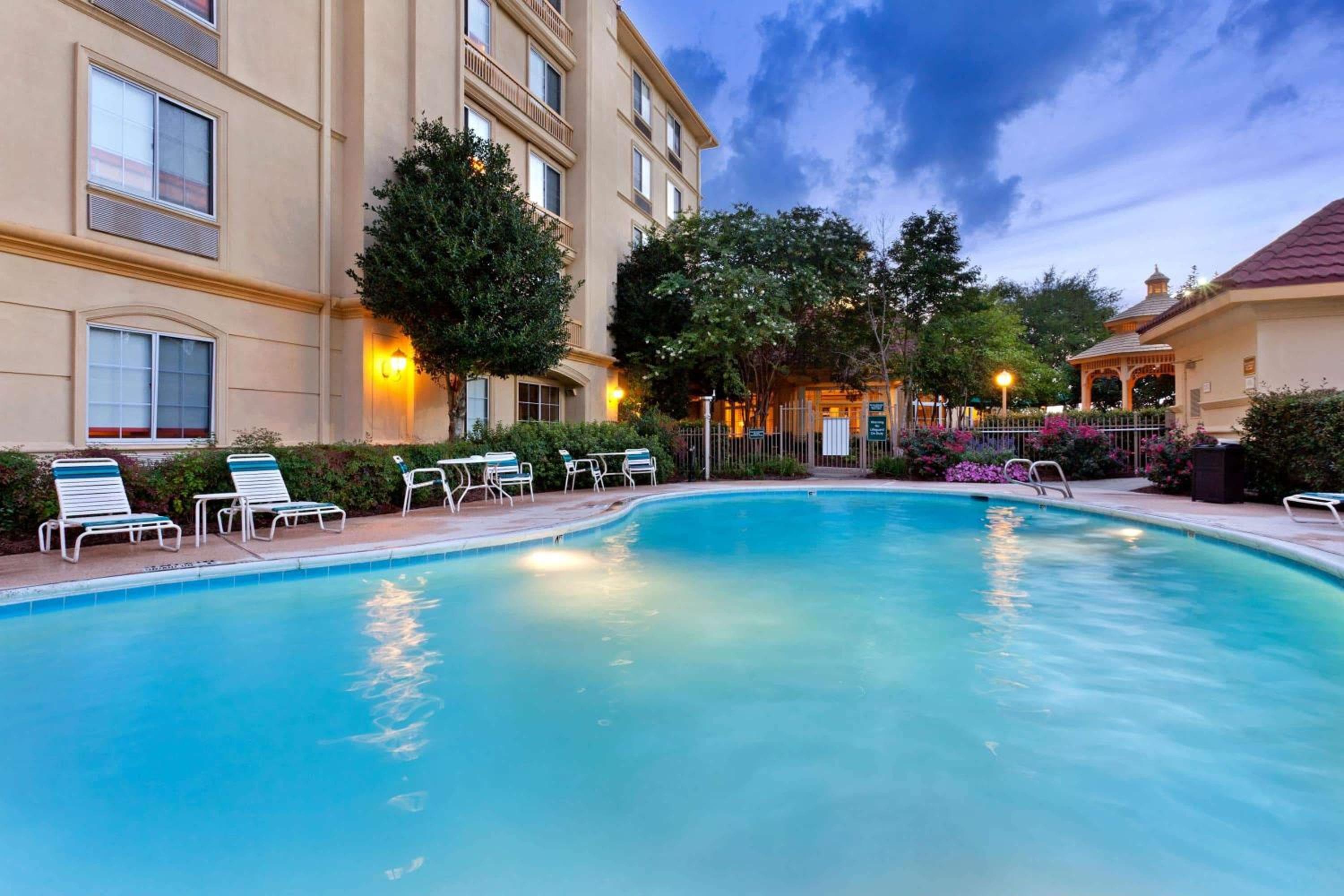 La Quinta by Wyndham Raleigh Cary