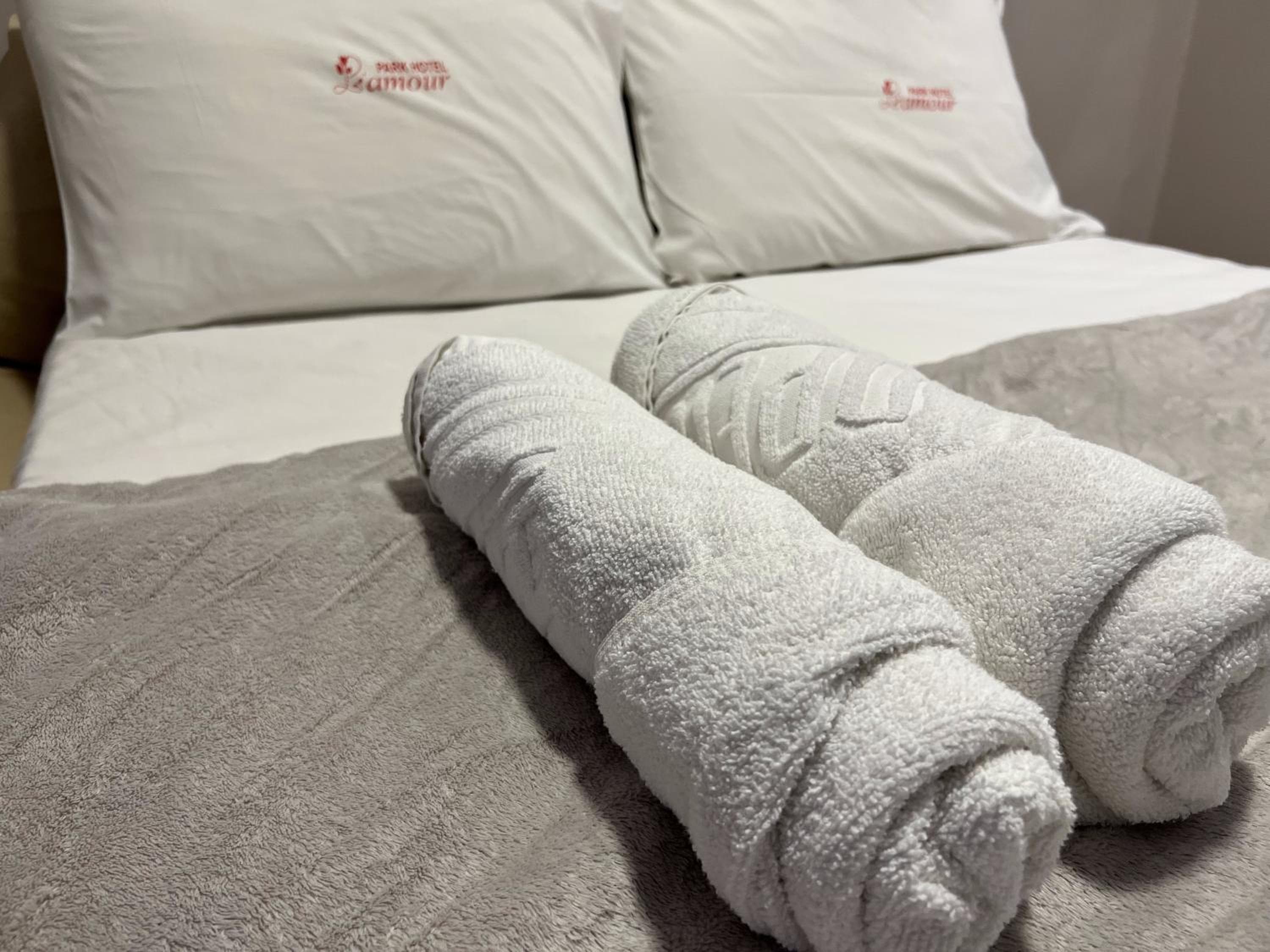 Lamour Hotel