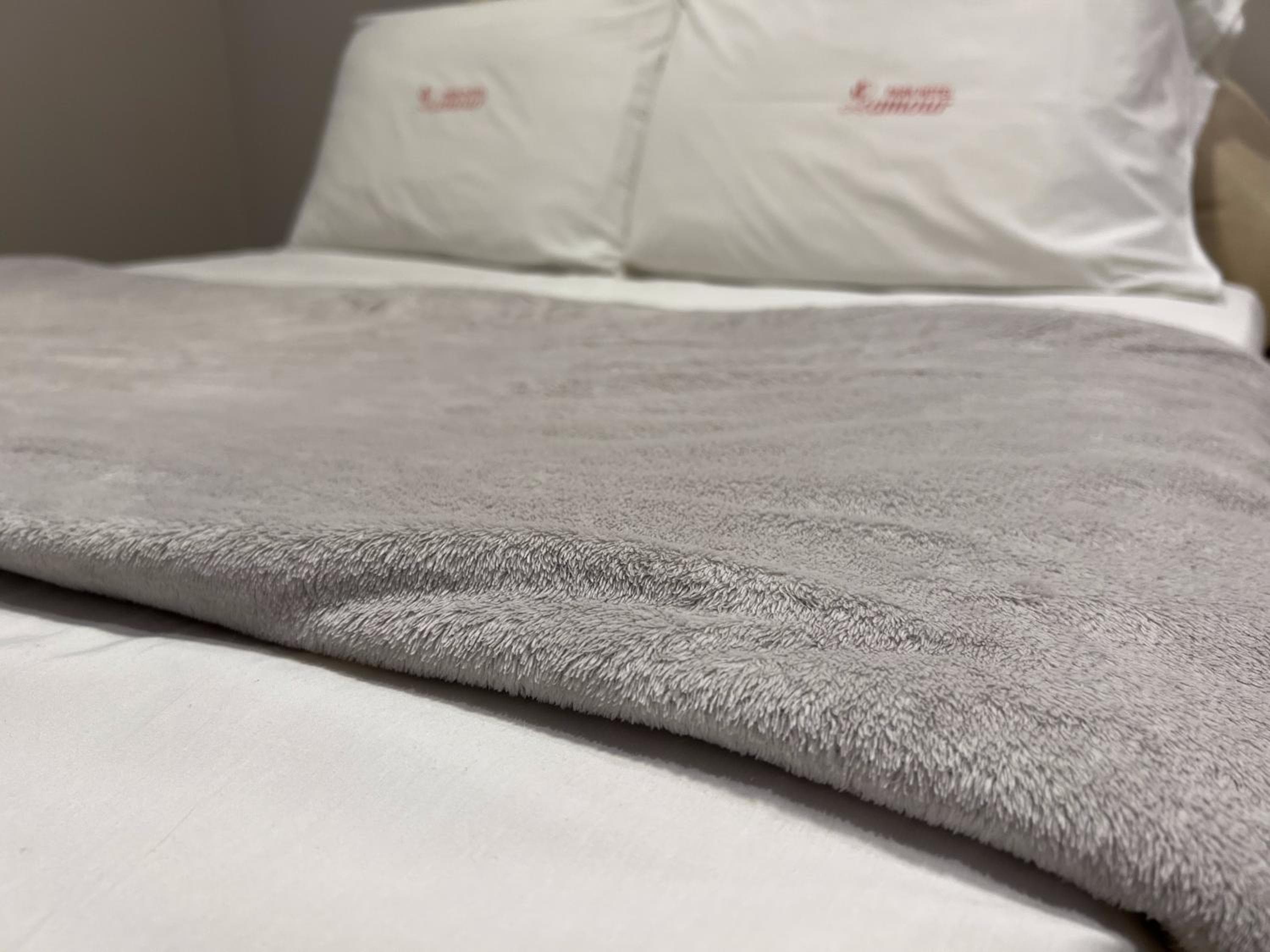 Lamour Hotel