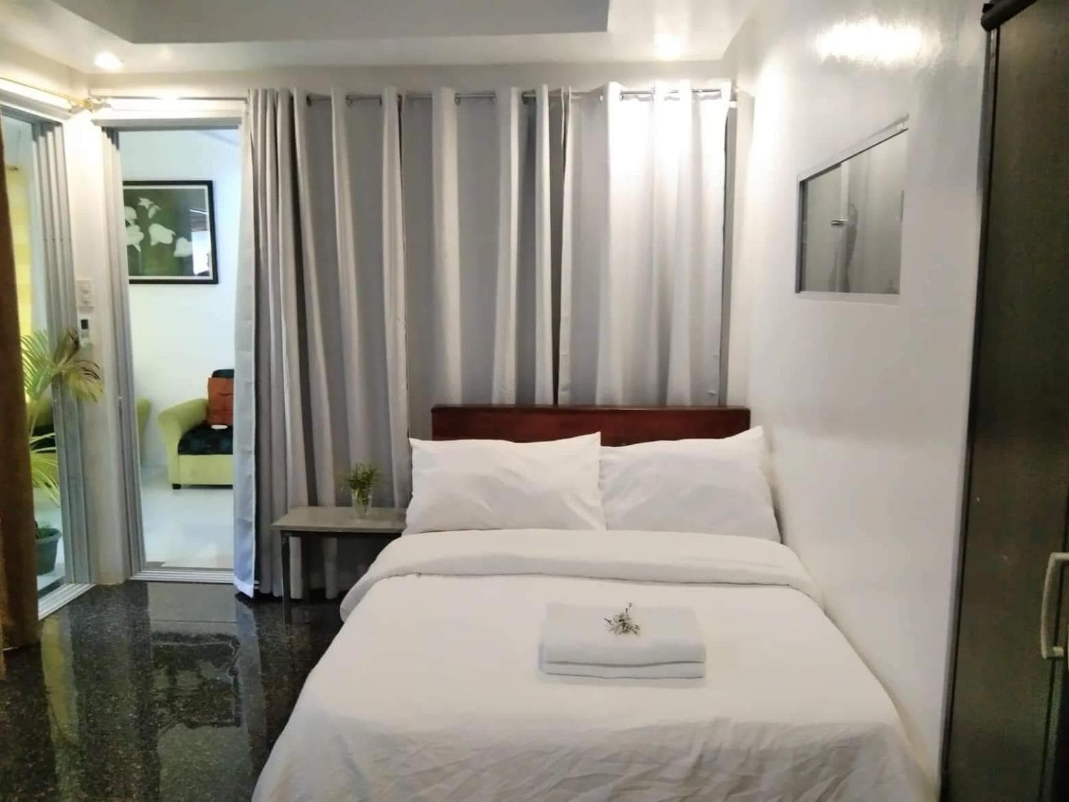 CHIEF'S VILLA Rentals Malapascua Island