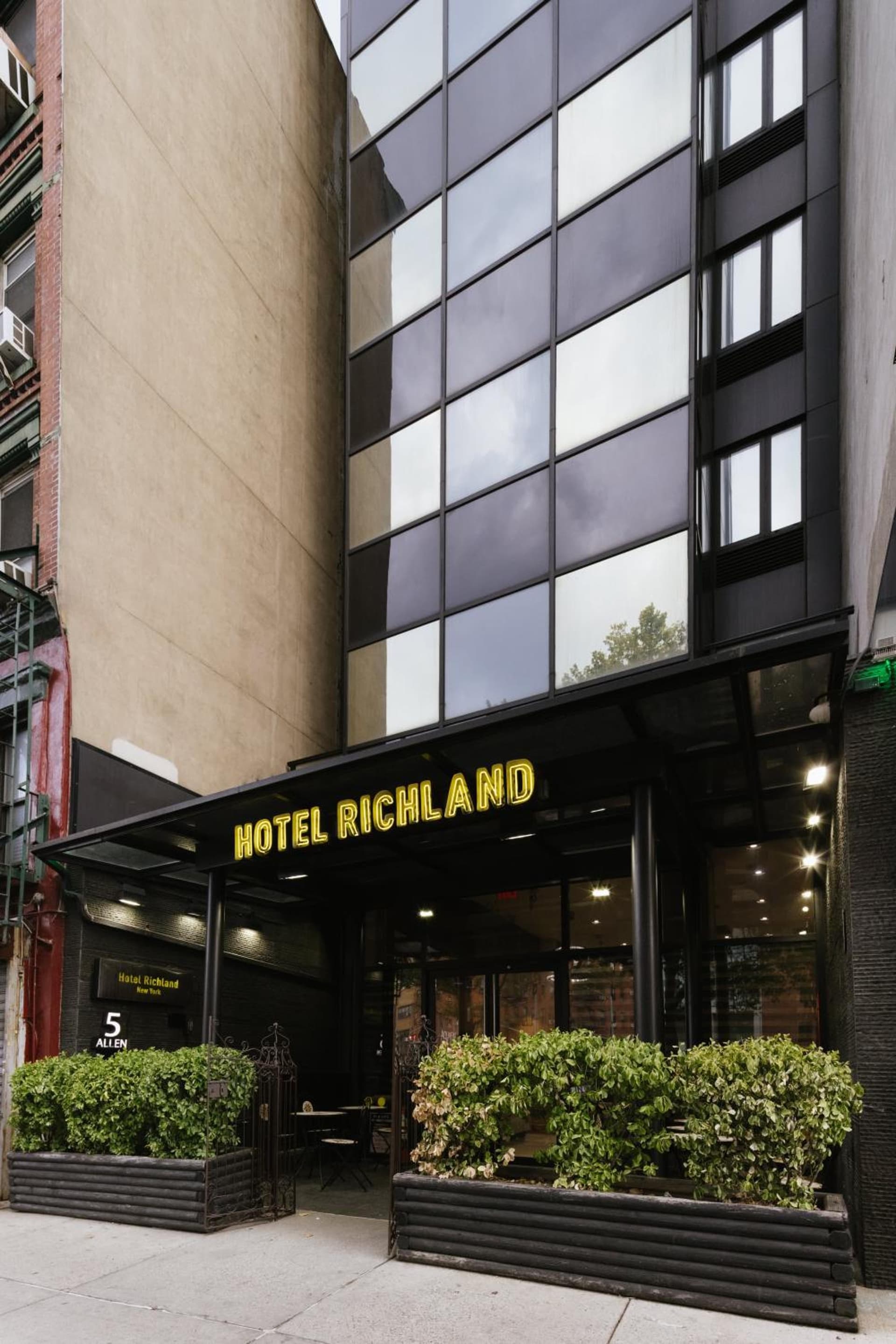 Hotel Richland LES