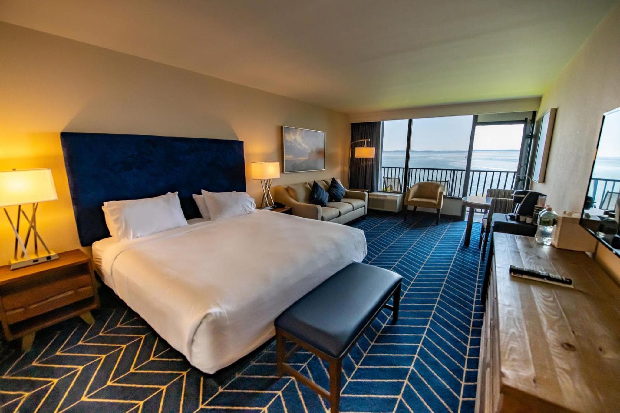 Holiday Inn Bar Harbor Regency Hotel by IHG