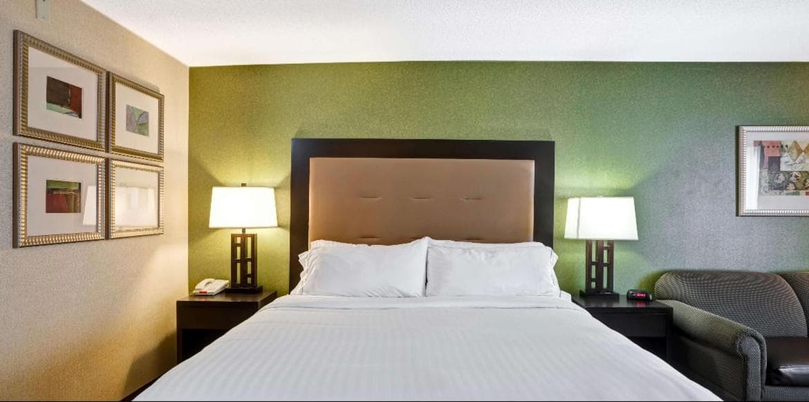 Holiday Inn Express Hotel & Suites Christiansburg by IHG