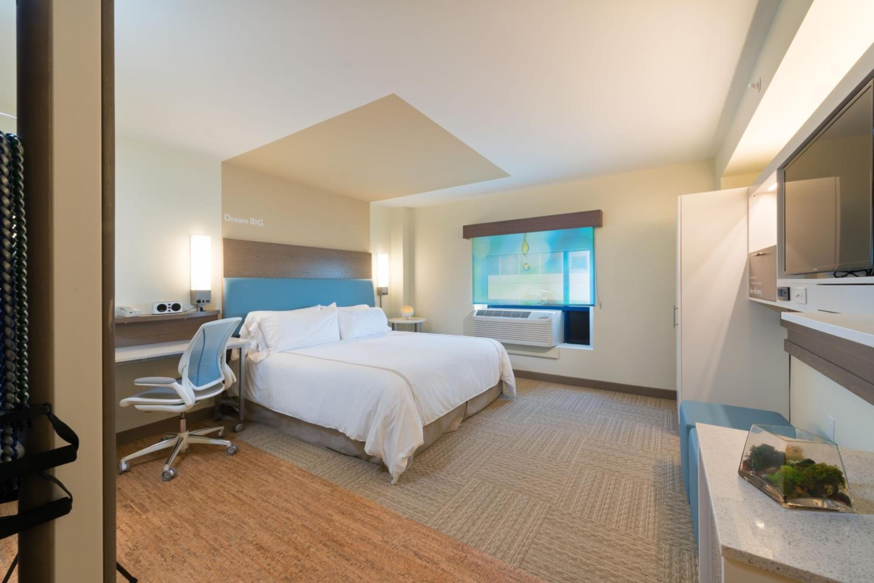 EVEN Hotel Norwalk by IHG