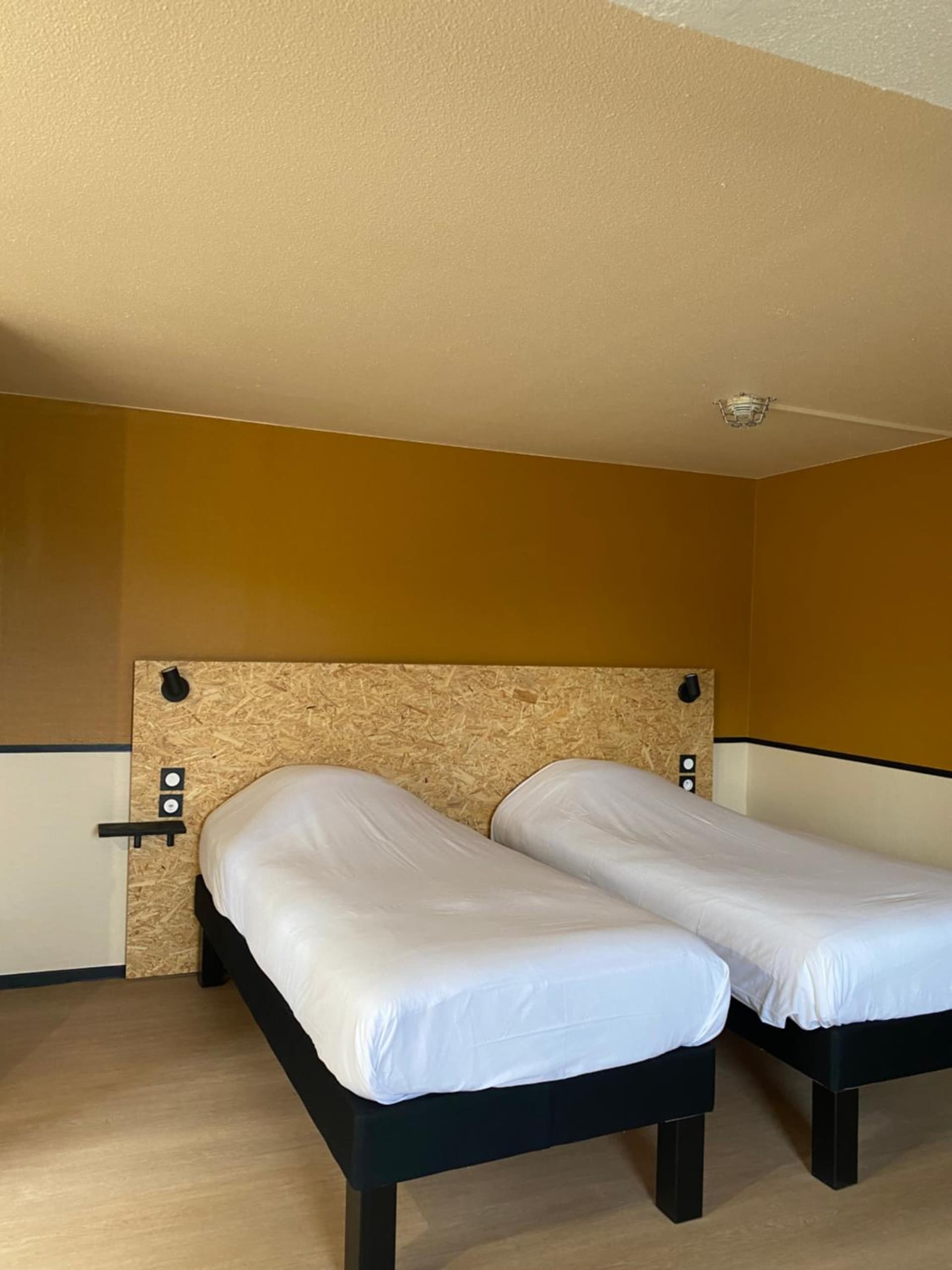 Greet Hôtel Villeneuve la Garenne